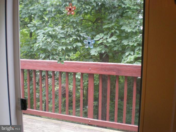 MIRROR RIDGE - Residential Lease