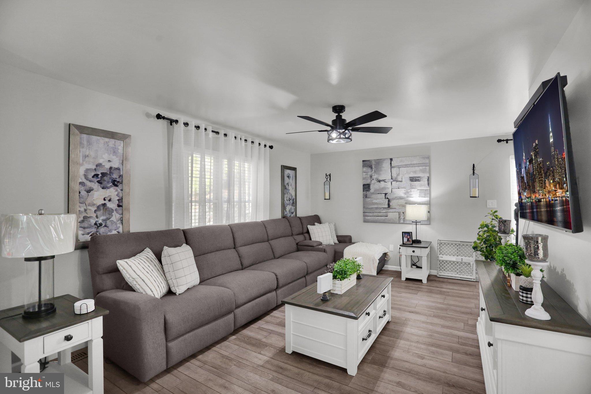 22 RAVINE DRIVE