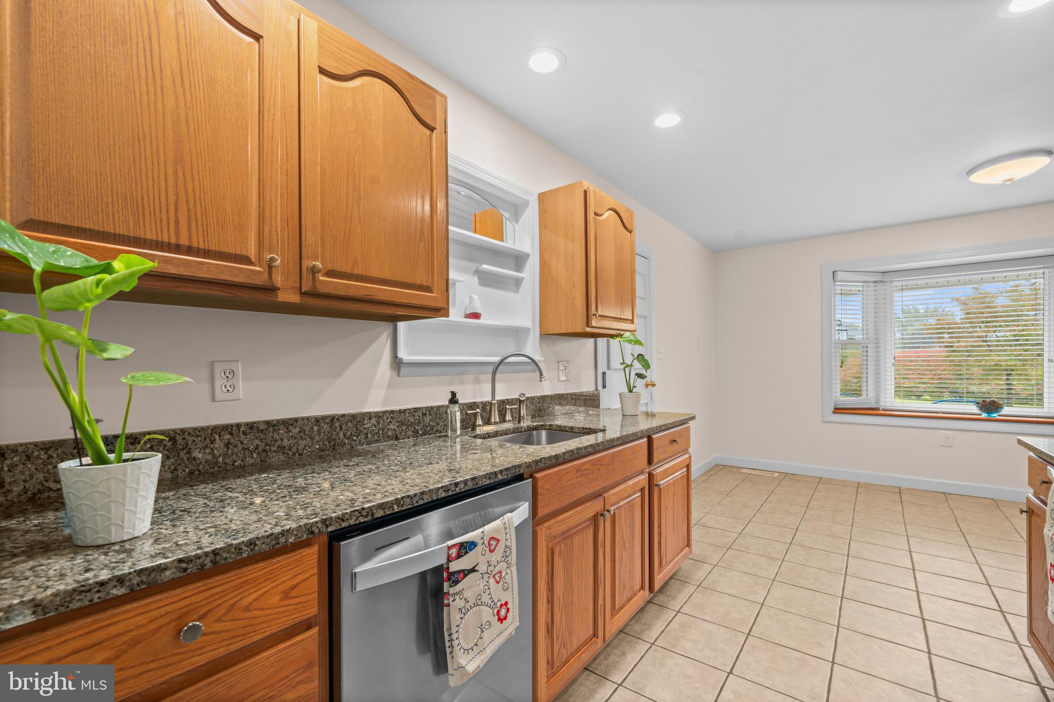 MEADOWBROOK VILLAGE - Residential