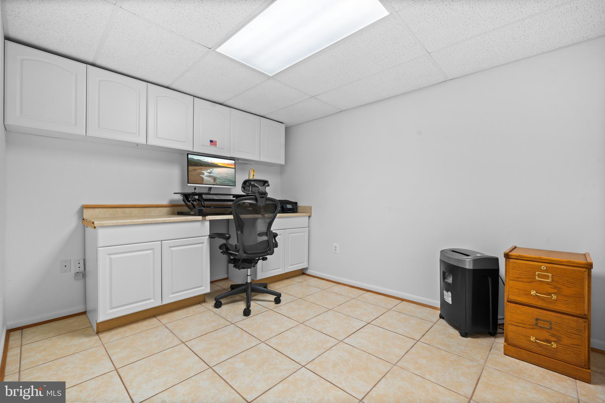 MEADOWBROOK VILLAGE - Residential