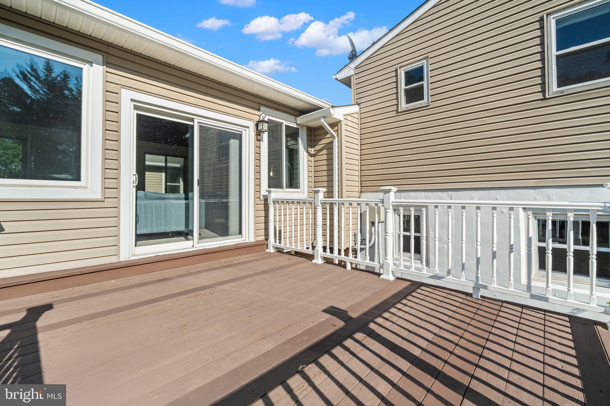 MEADOWBROOK VILLAGE - Residential