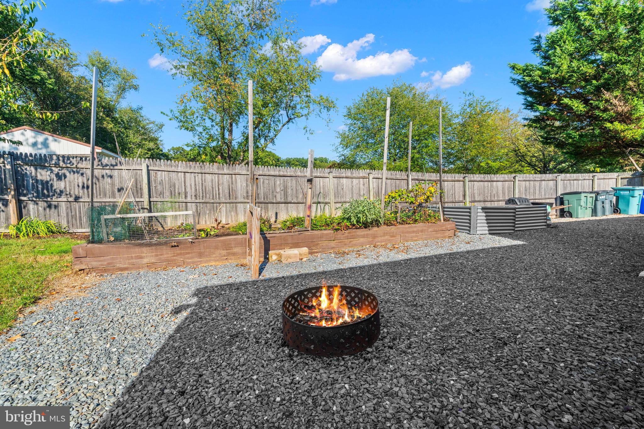 MEADOWBROOK VILLAGE - Residential