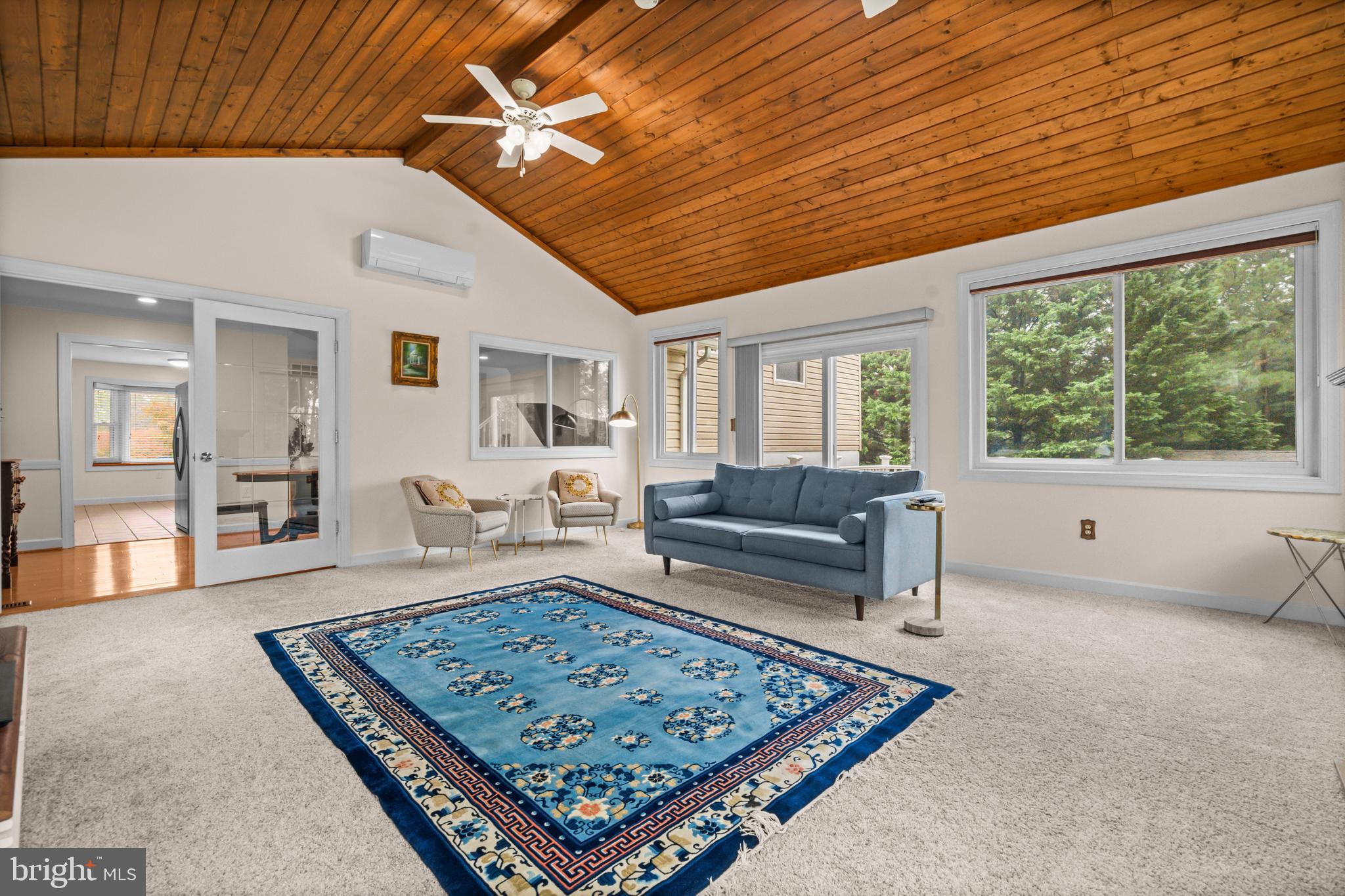 MEADOWBROOK VILLAGE - Residential