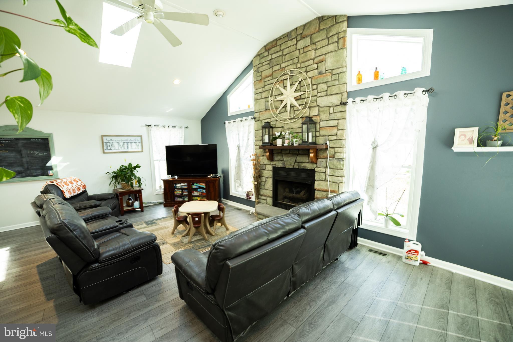 CLOVERFIELDS - Residential