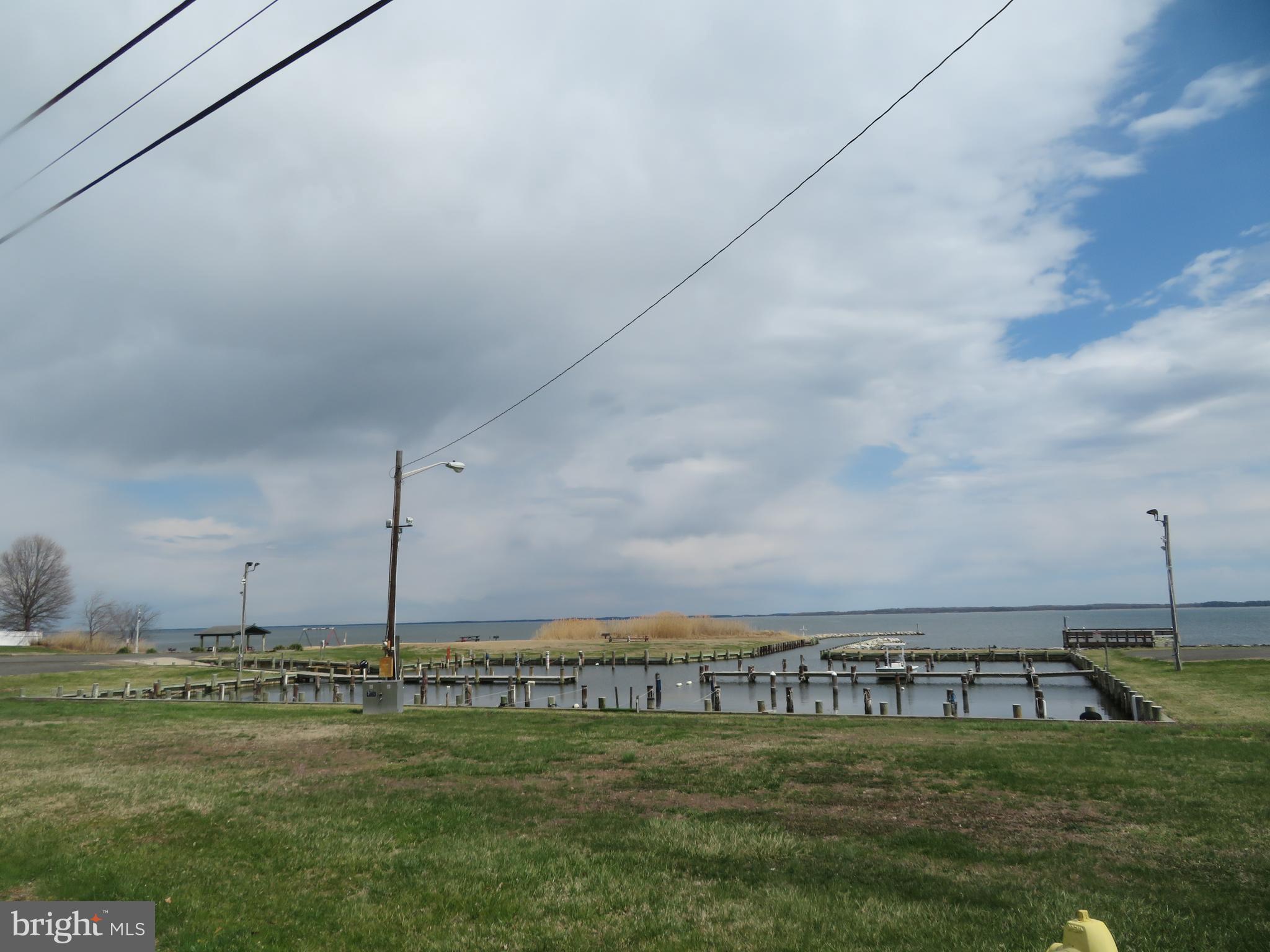 CLOVERFIELDS - Residential