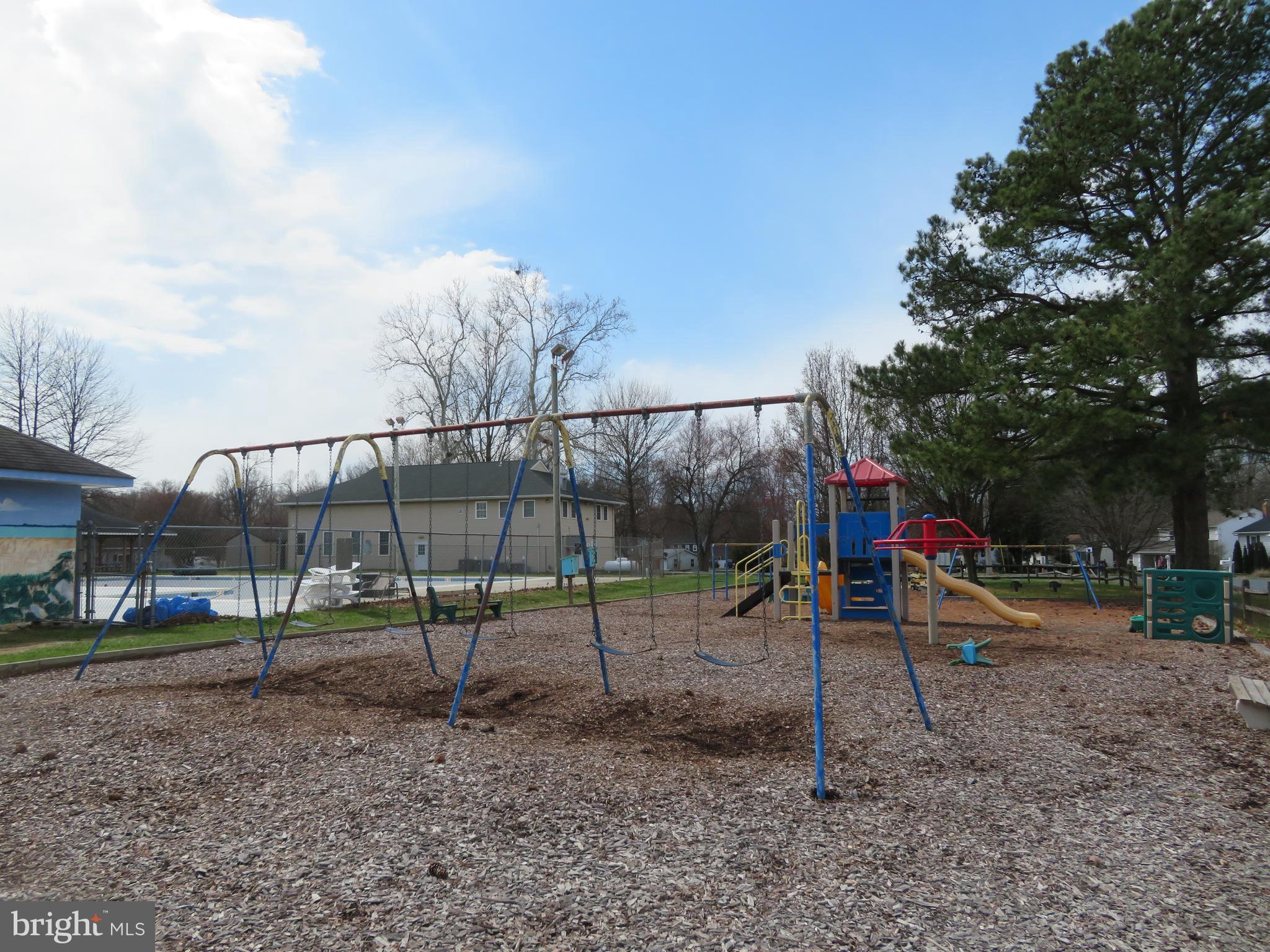 CLOVERFIELDS - Residential