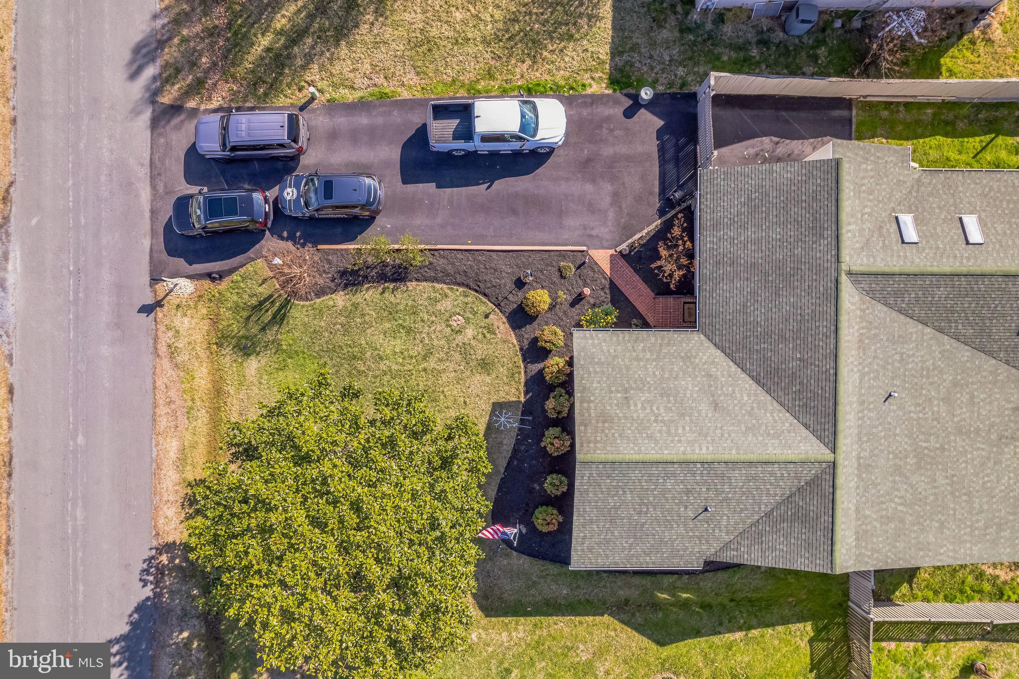 CLOVERFIELDS - Residential