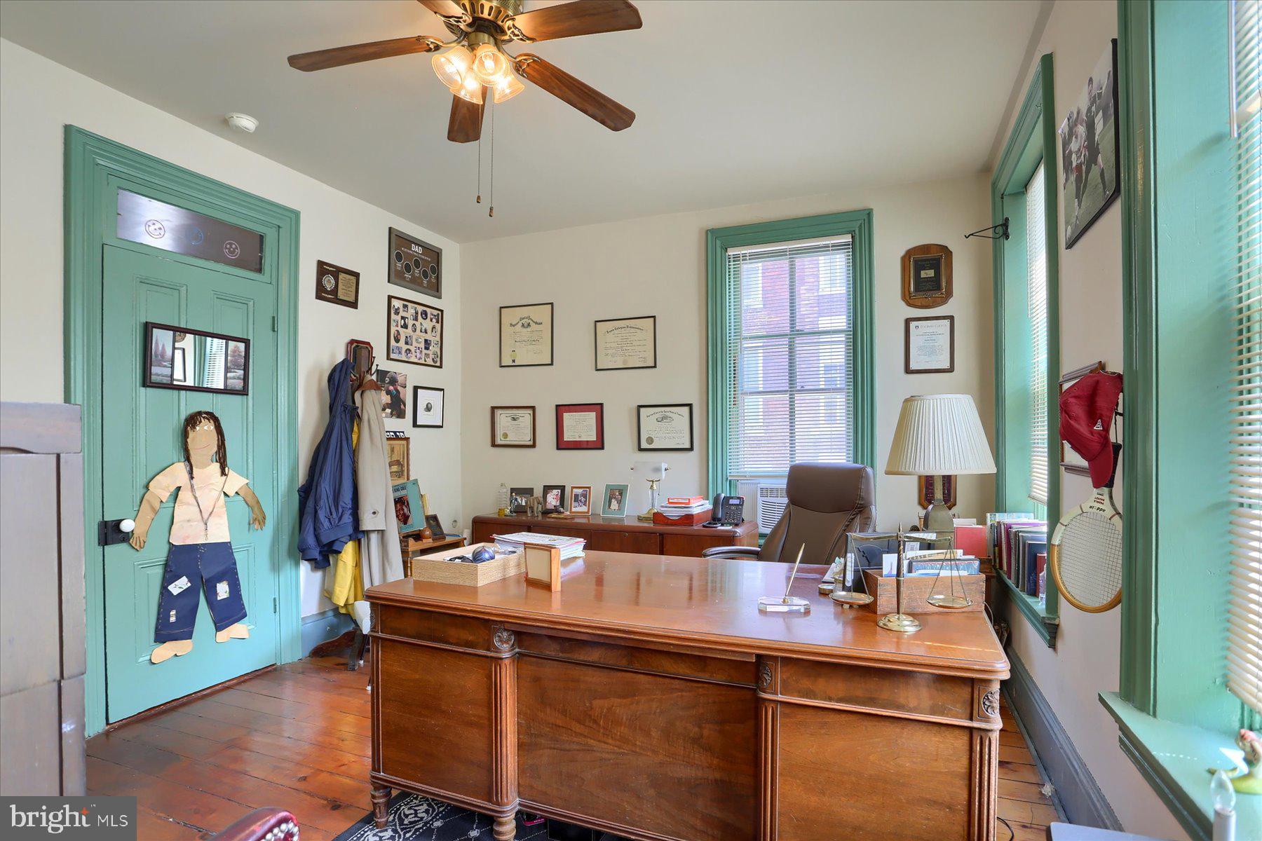 HARRISBURG CITY - Residential