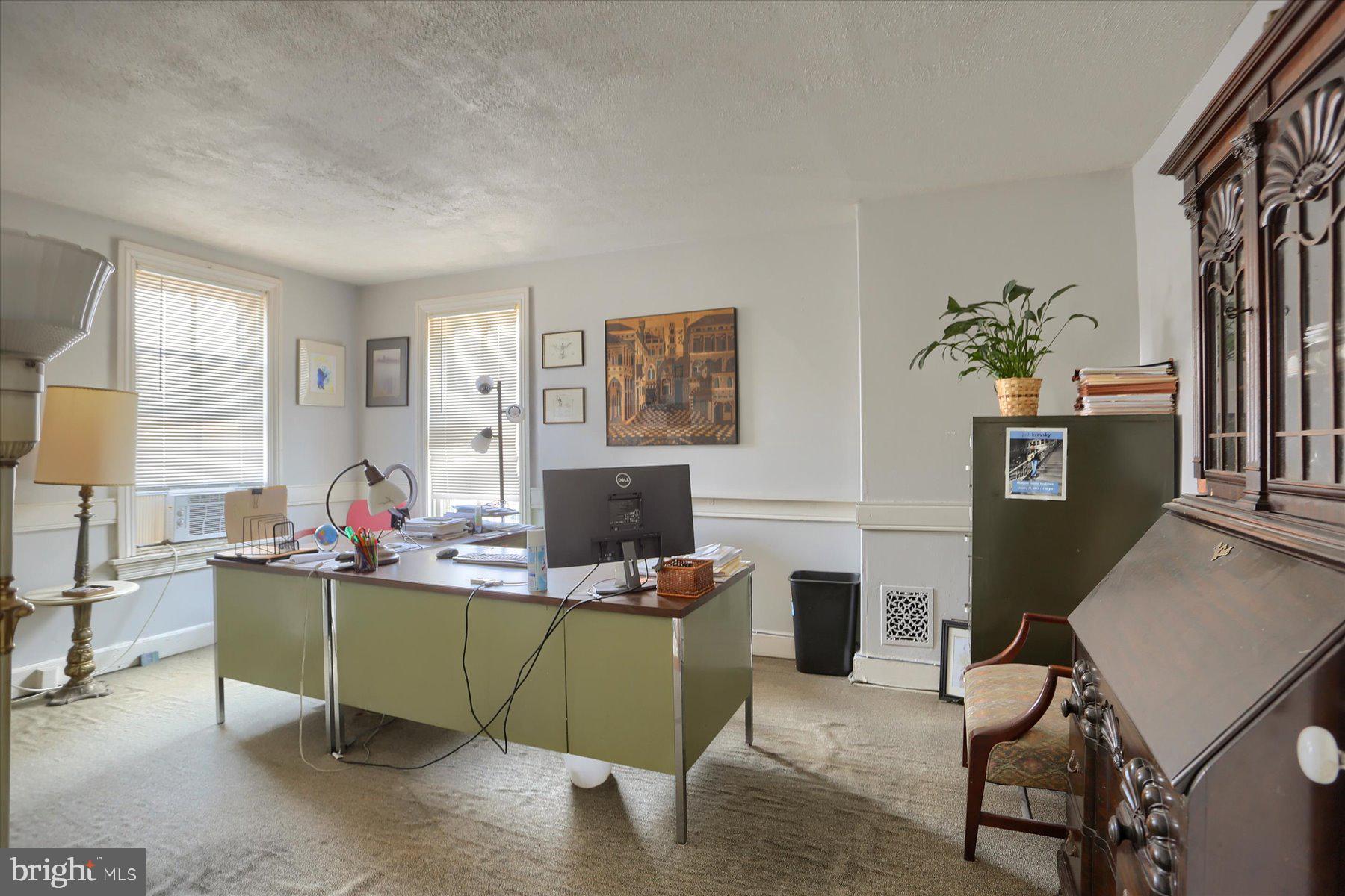 HARRISBURG CITY - Residential