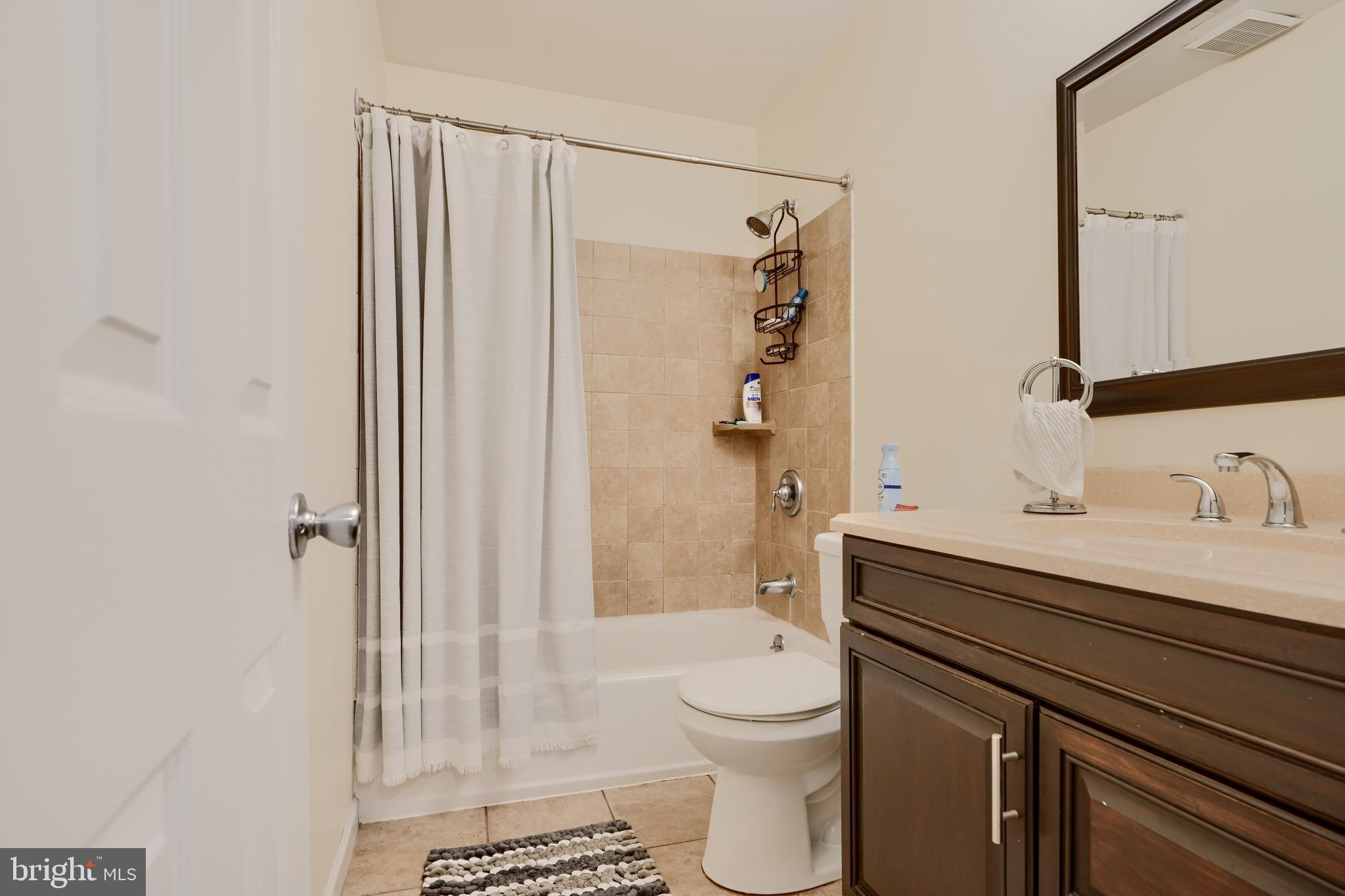 MARBLE HILL - Residential Lease