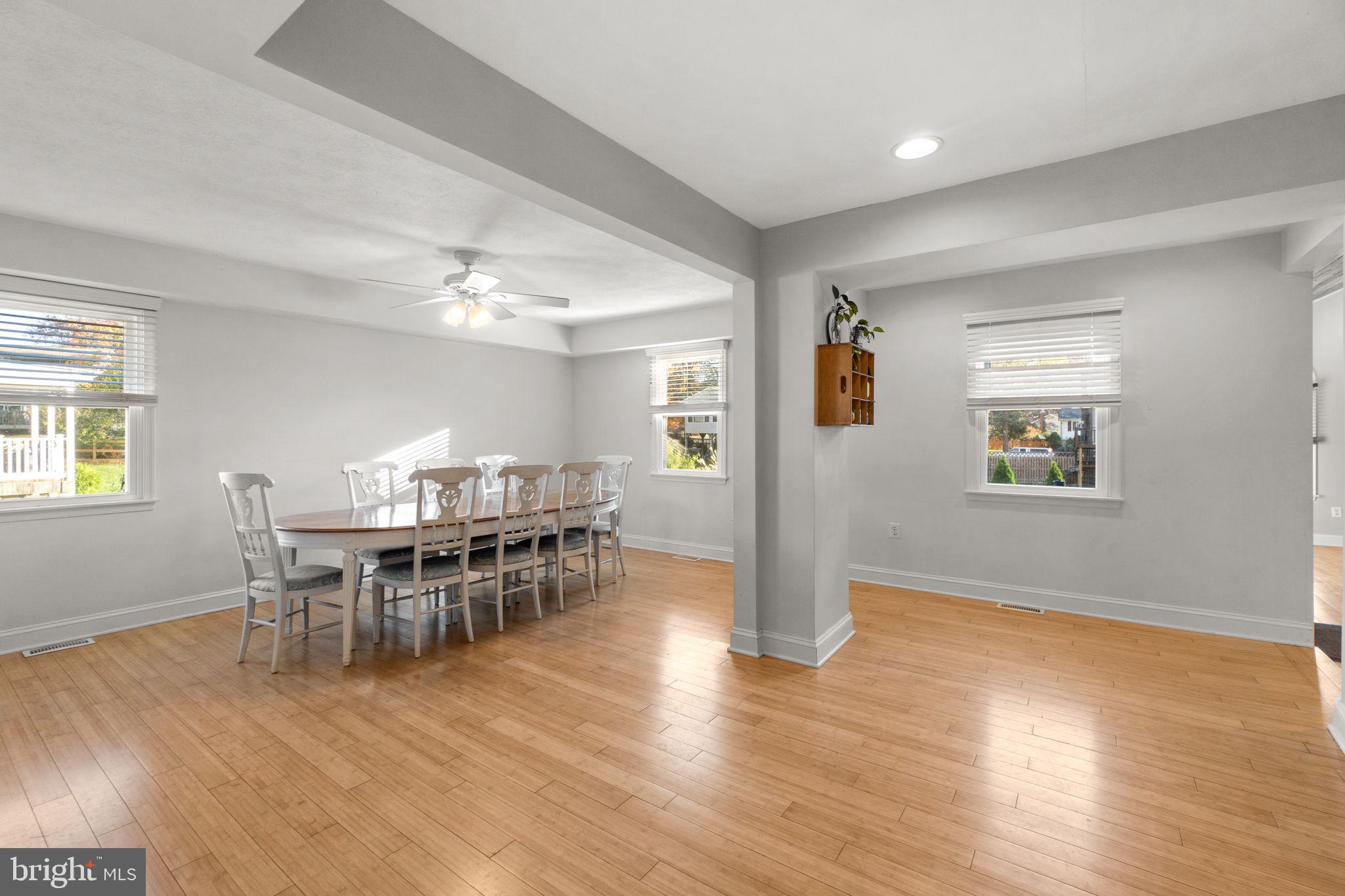 CARROLLTOWNE - Residential