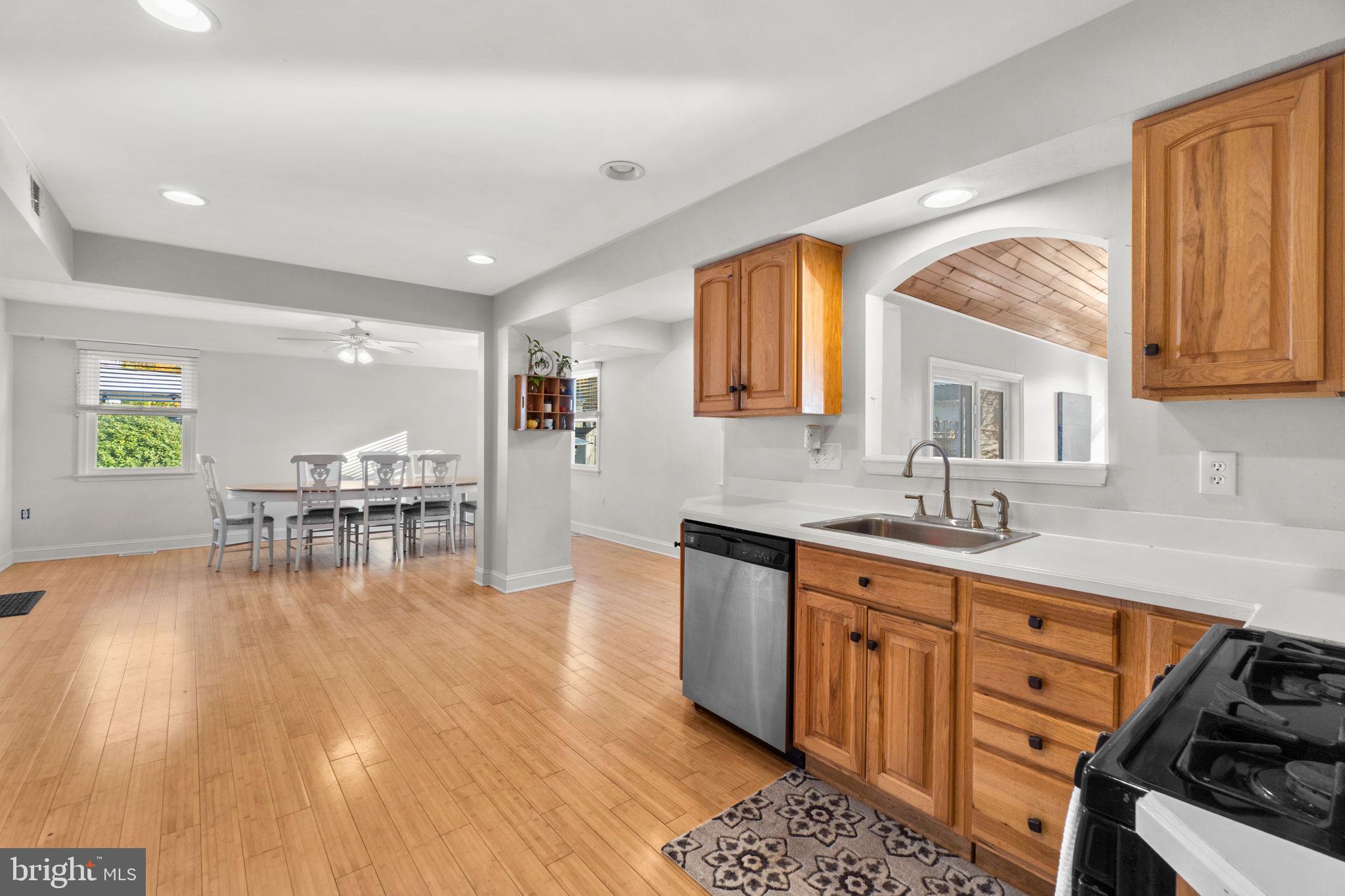 CARROLLTOWNE - Residential