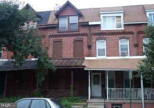 1321 REDWOOD LANE