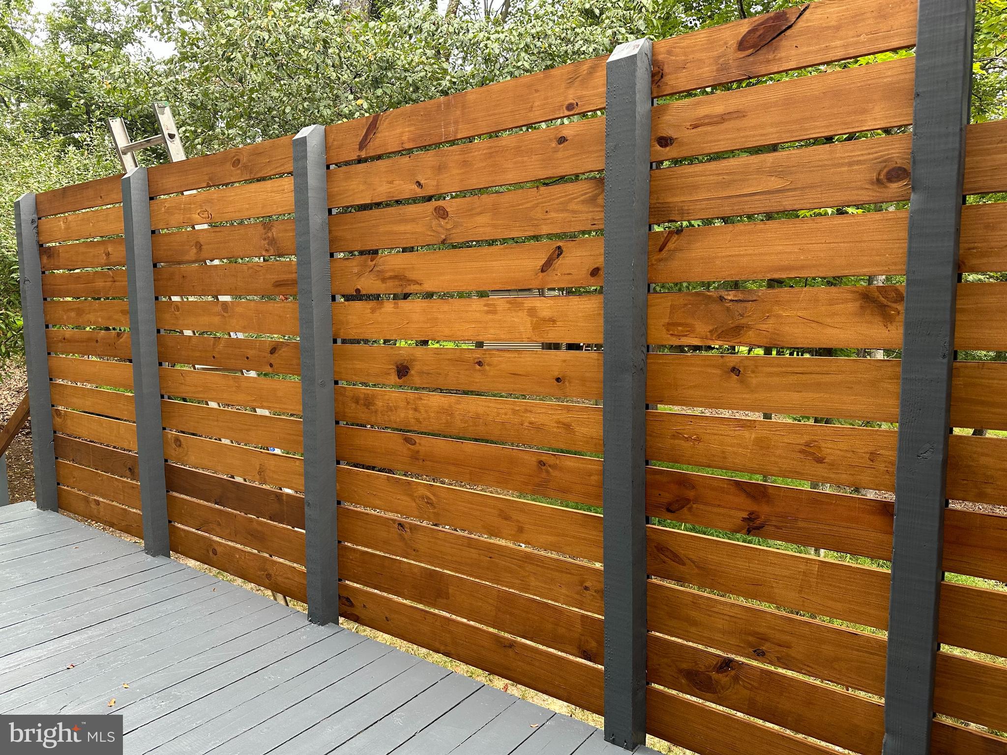 THE WOODS - Residential