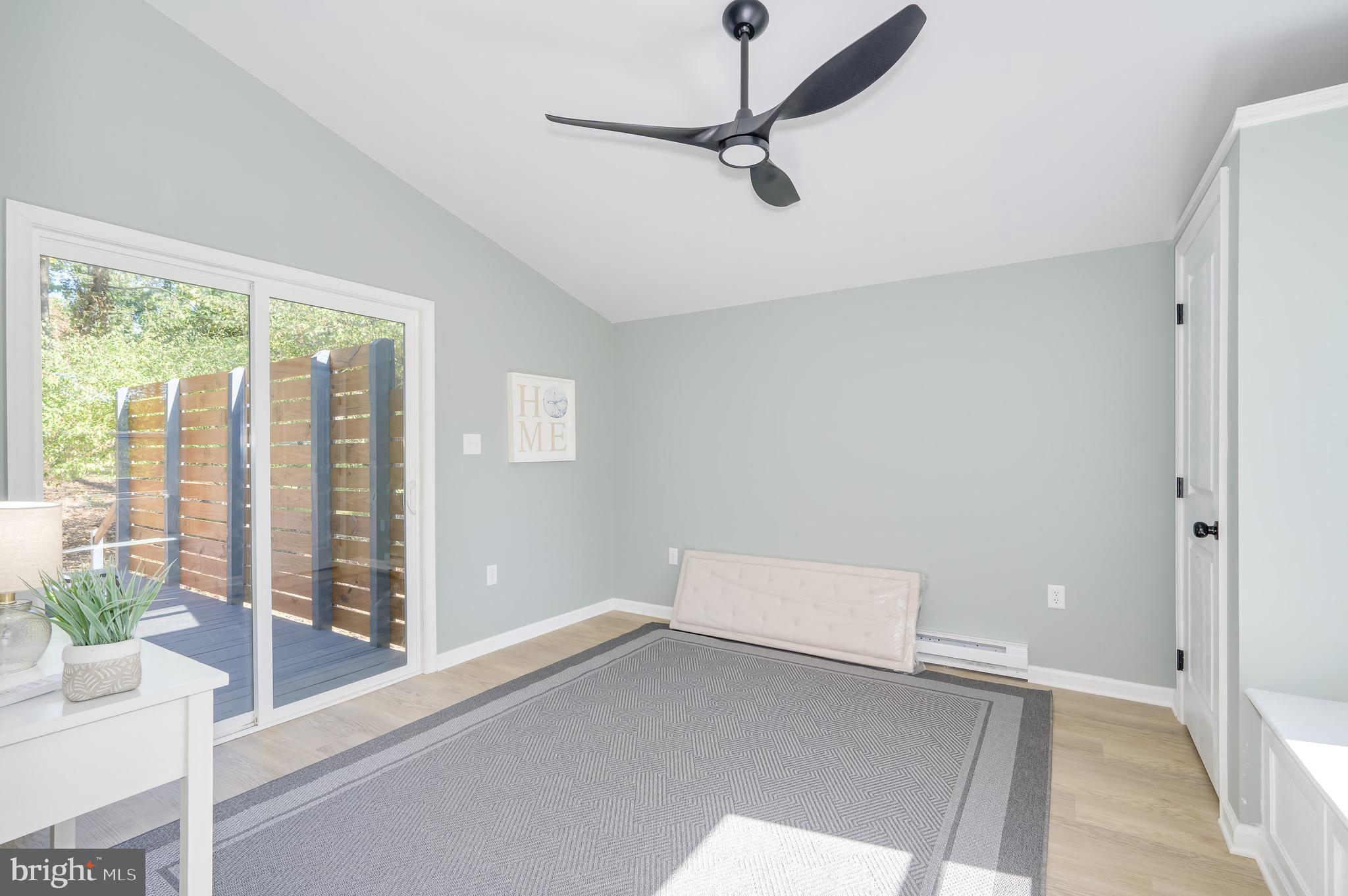 THE WOODS - Residential