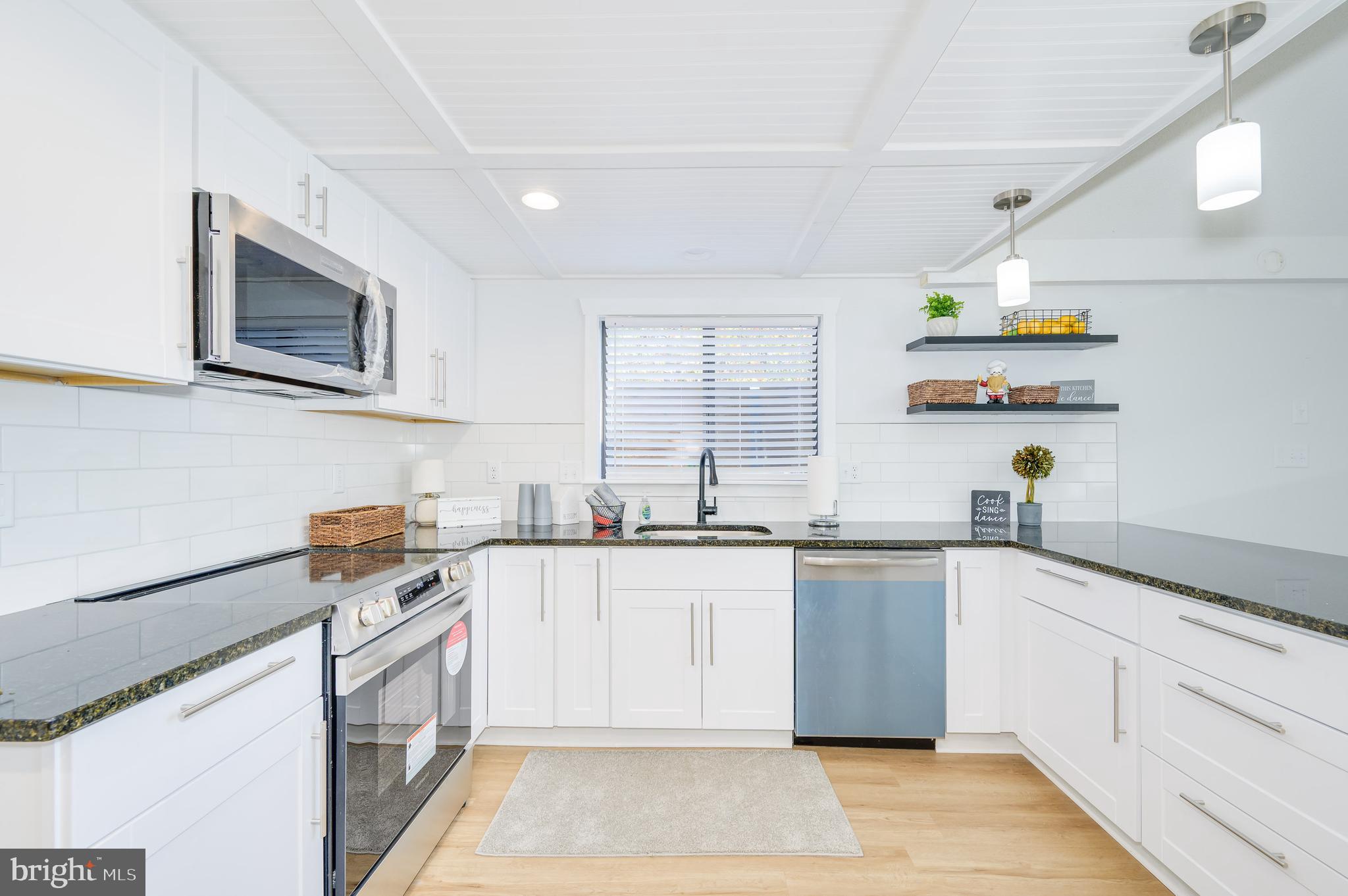 THE WOODS - Residential