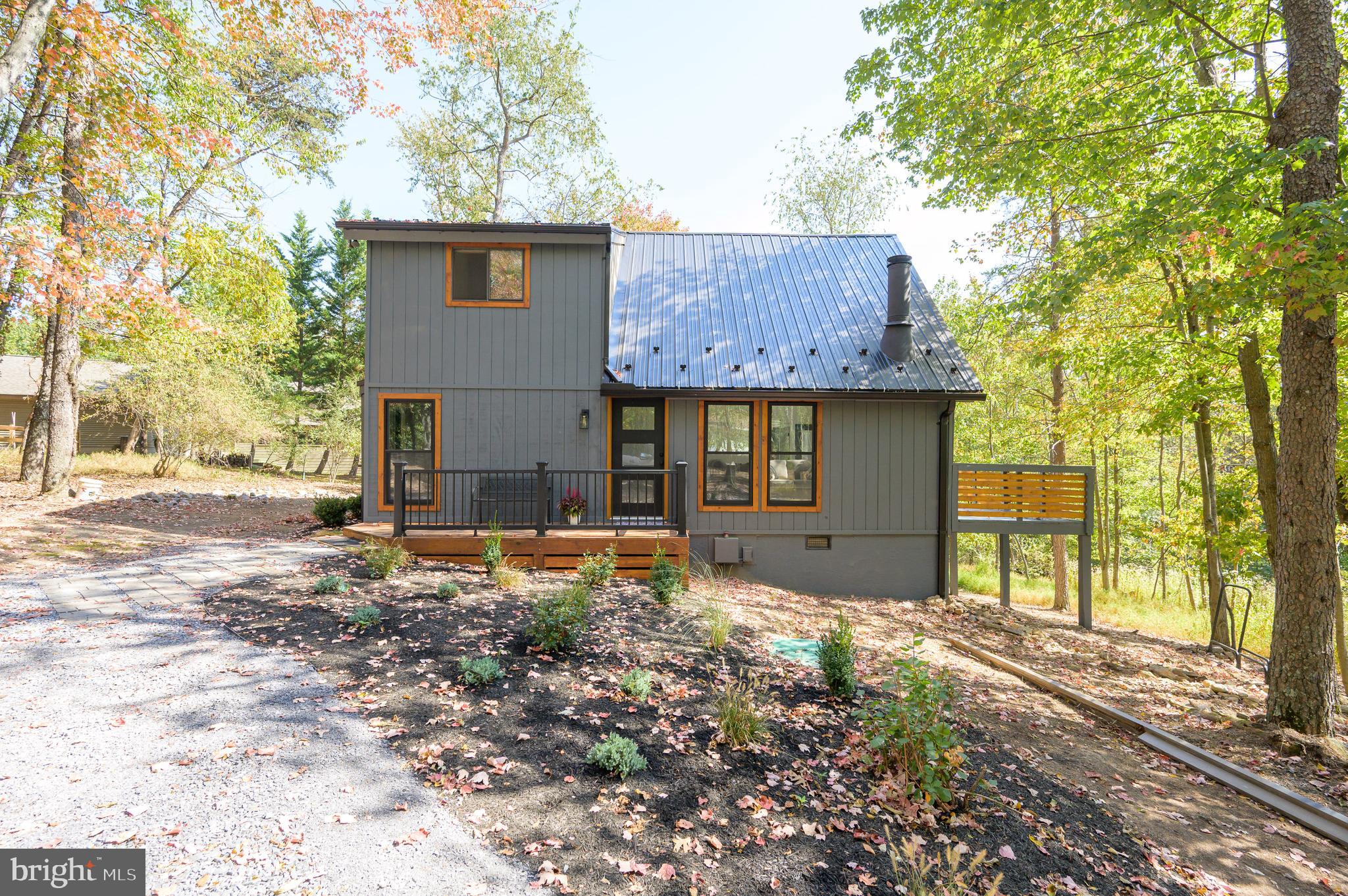 THE WOODS - Residential