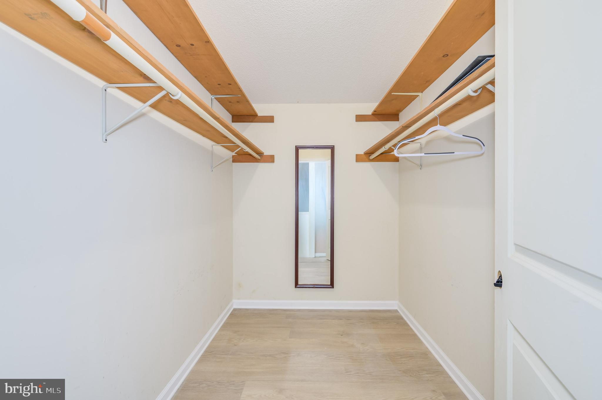 THE WOODS - Residential