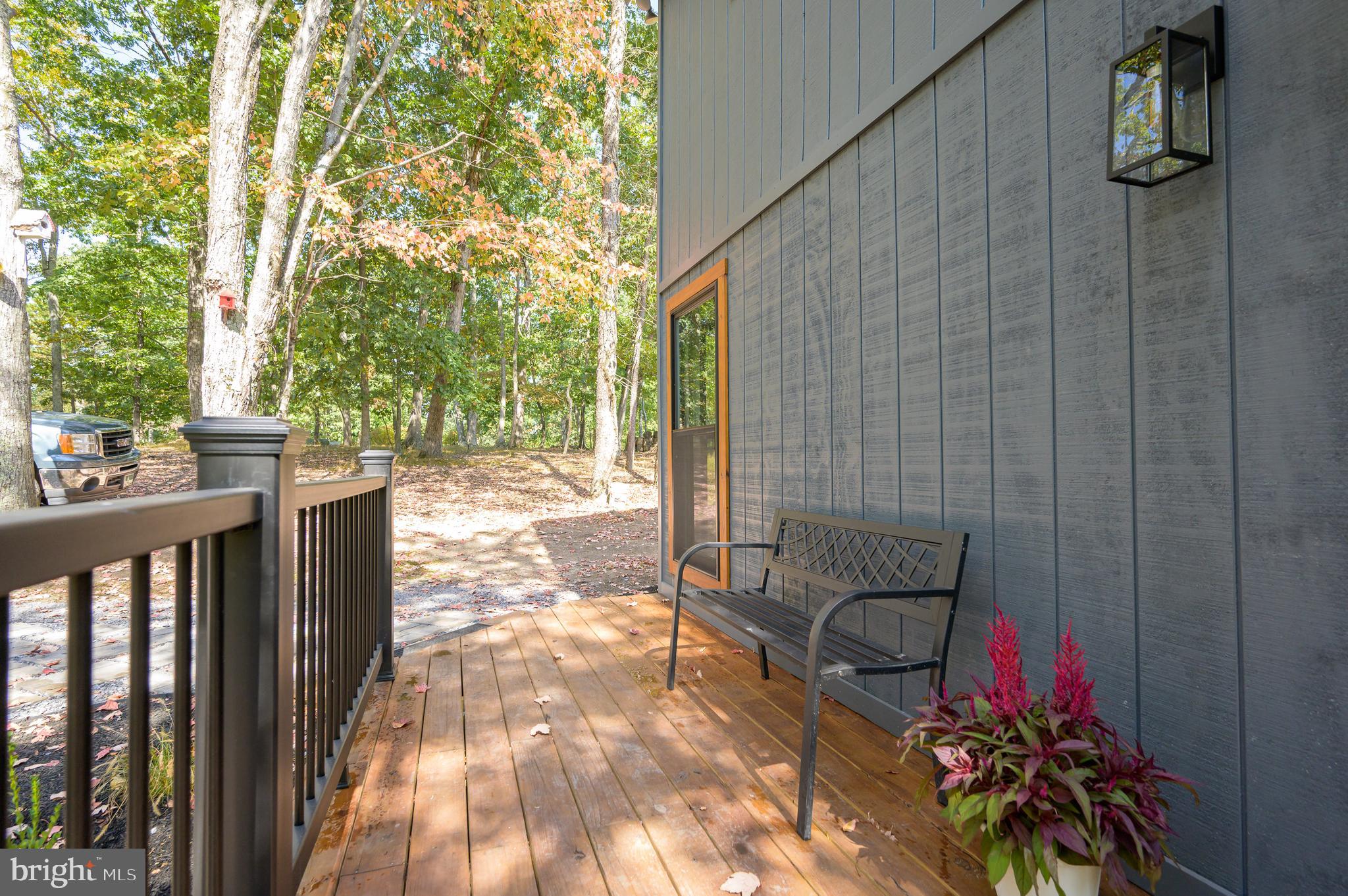 THE WOODS - Residential