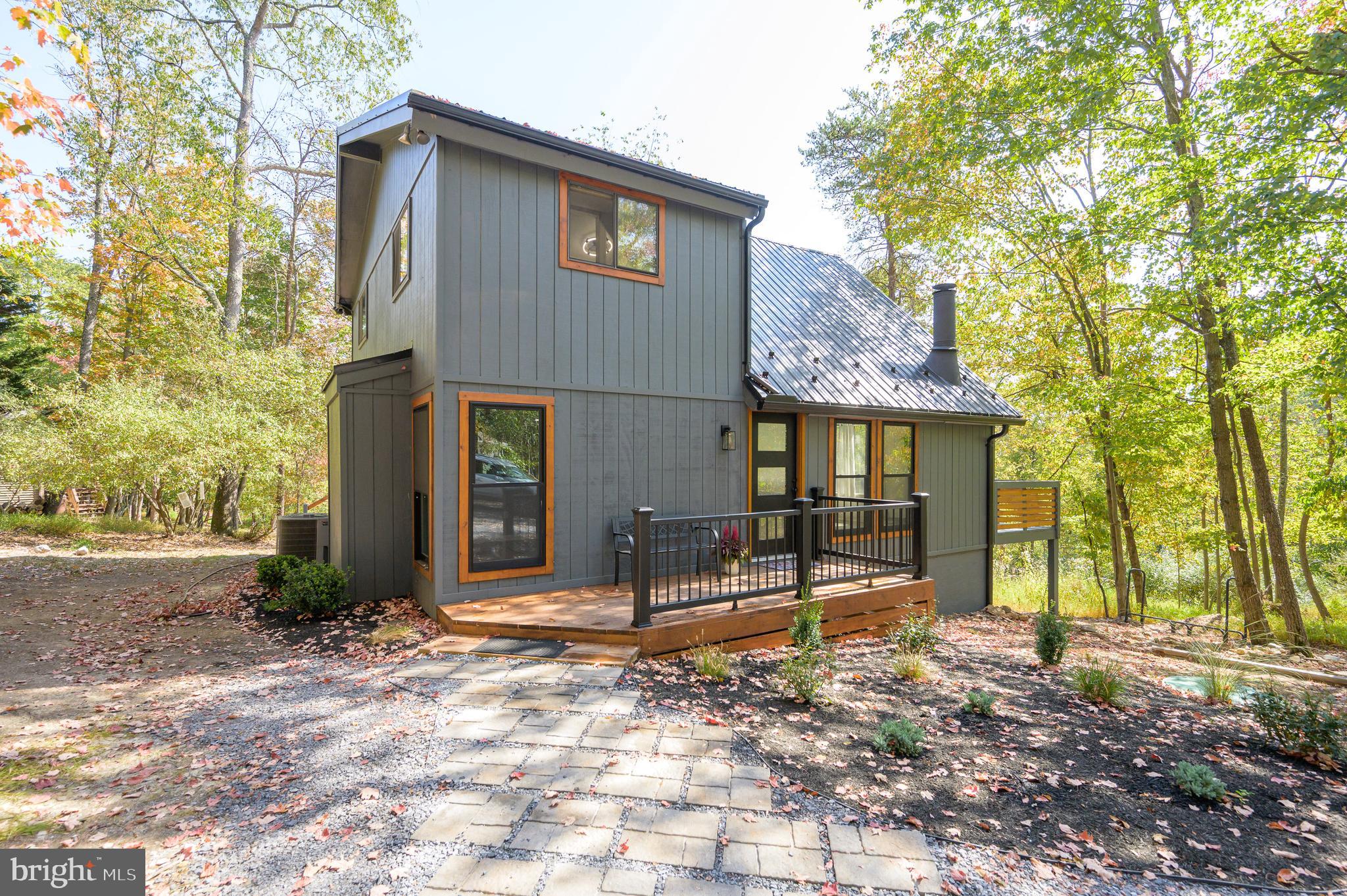 THE WOODS - Residential