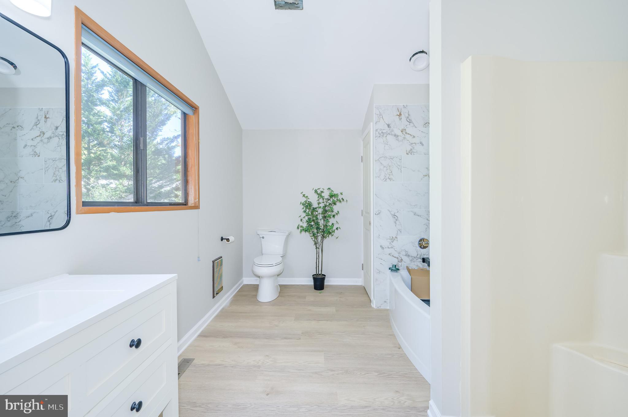 THE WOODS - Residential