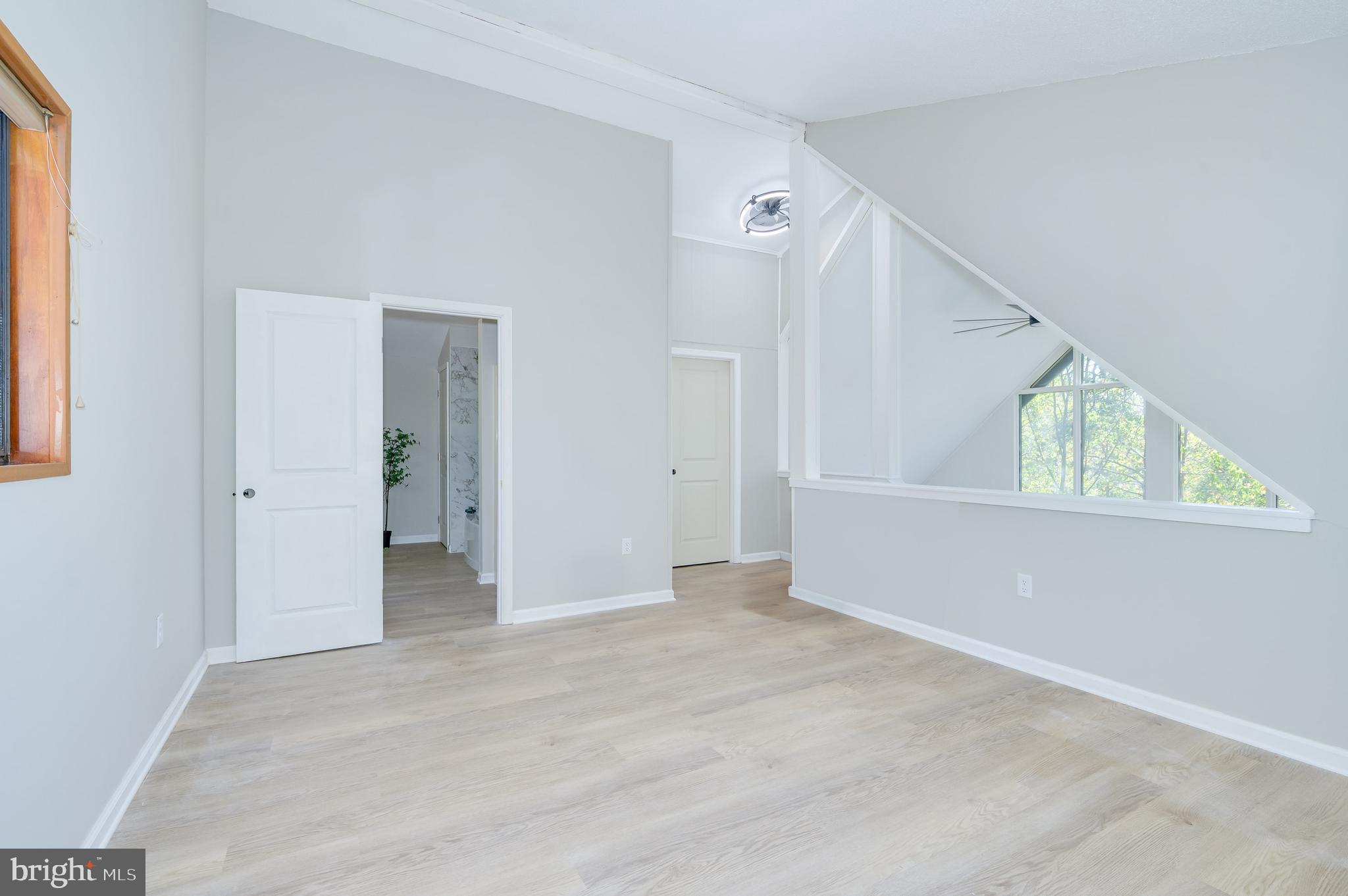 THE WOODS - Residential