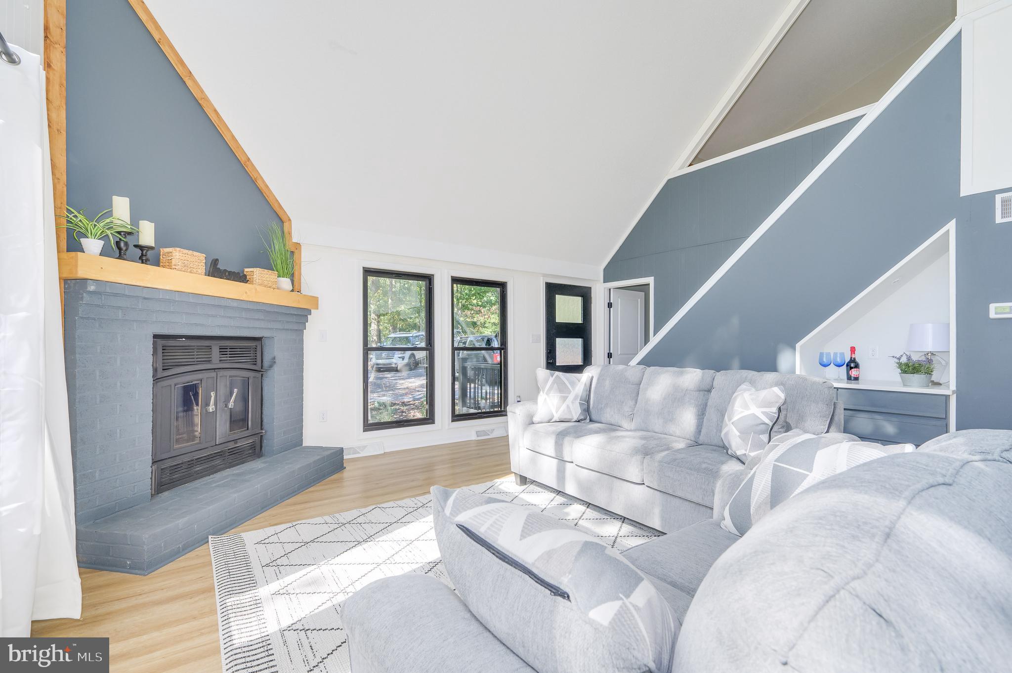 THE WOODS - Residential