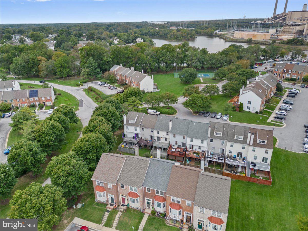 STONEY BEACH - Residential