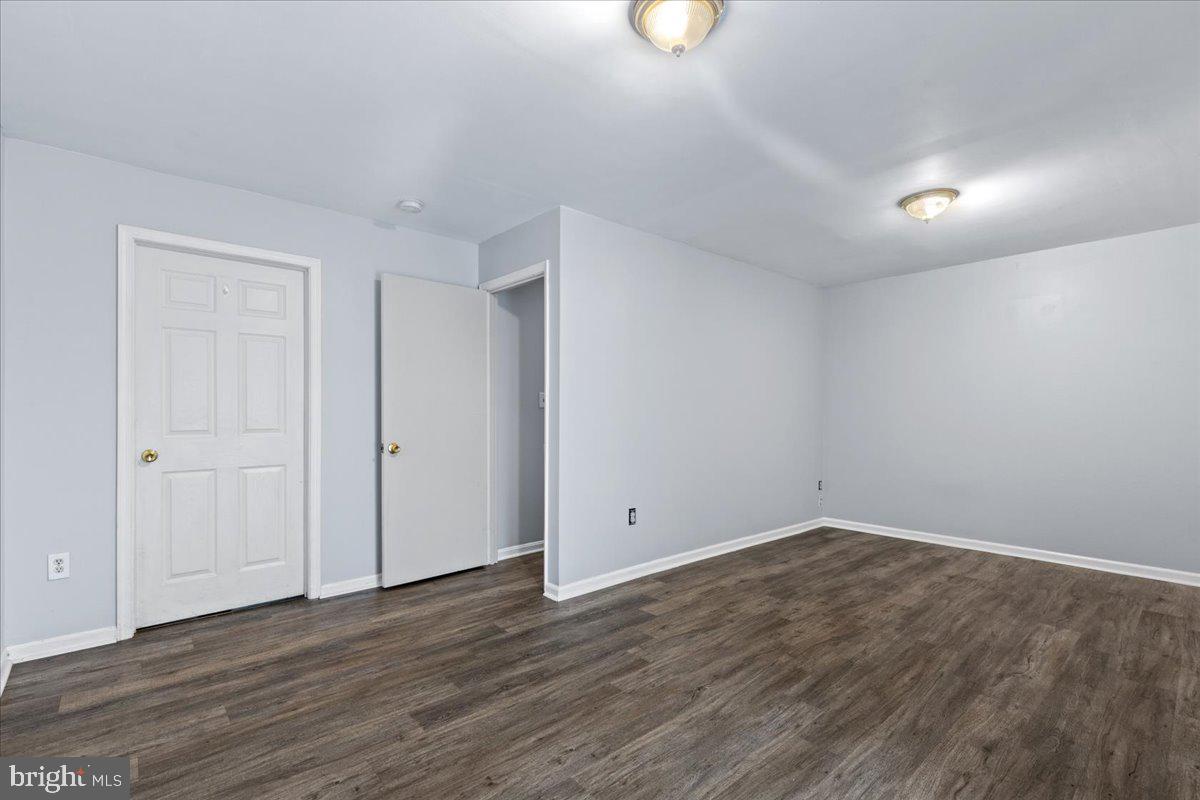 STONEY BEACH - Residential