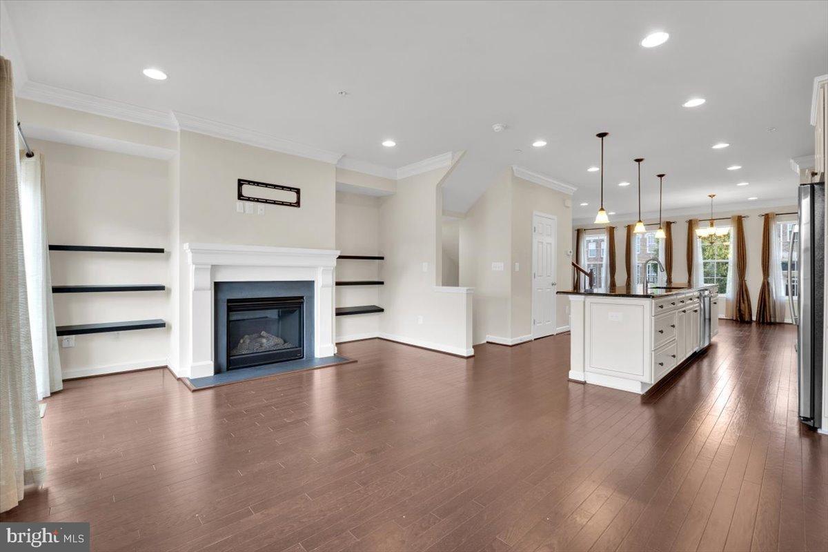 NORBECK CROSSING - Residential Lease