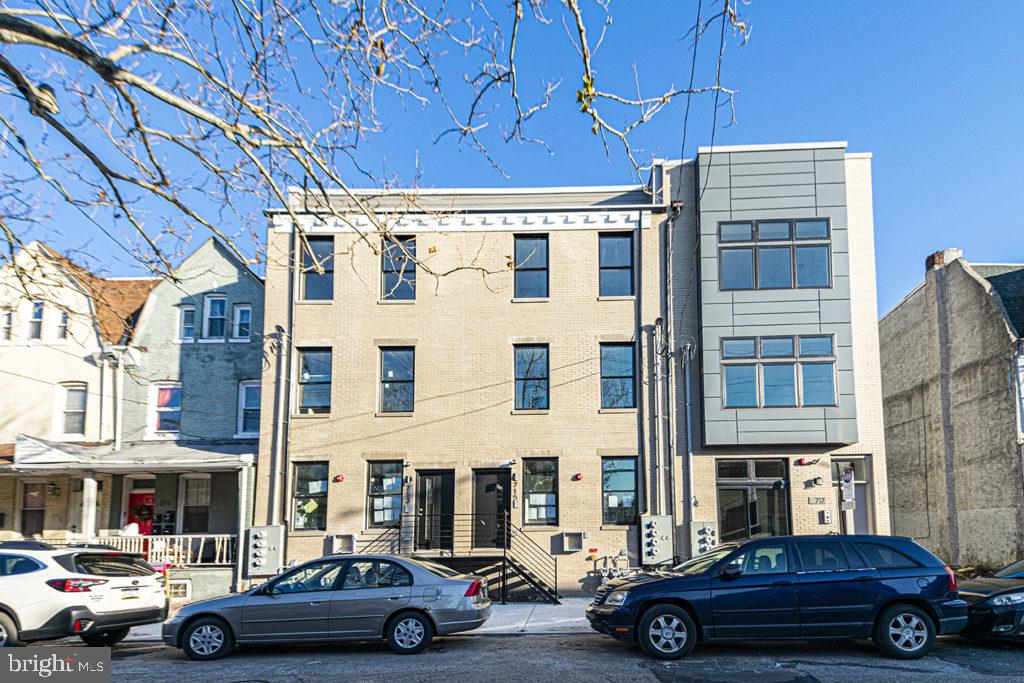715 S 51ST STREET UNIT 2
