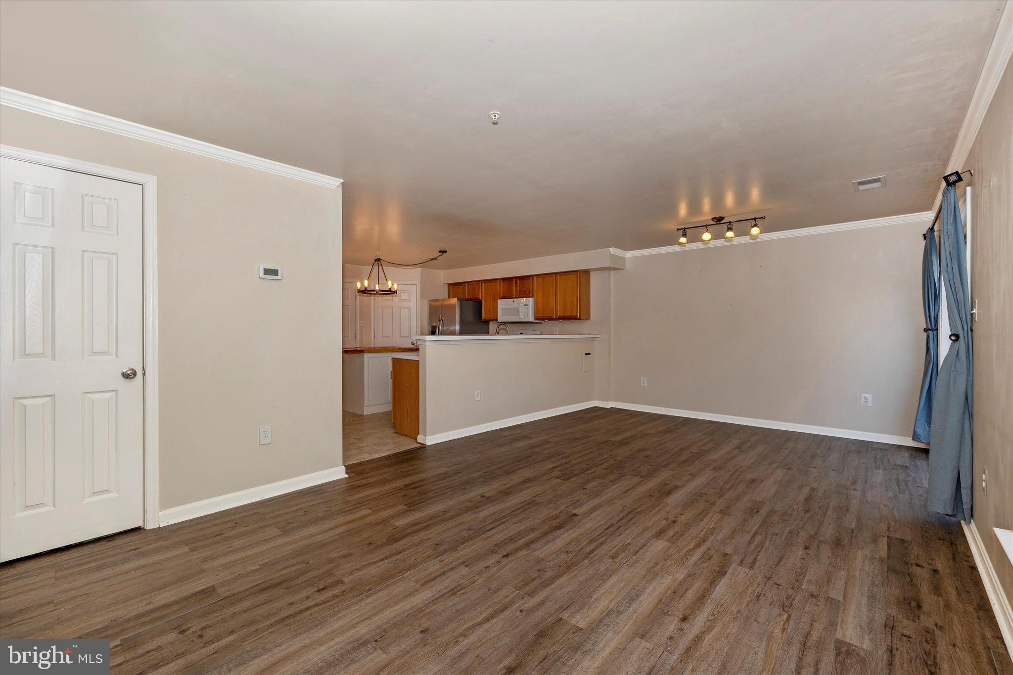 DAMASCUS PARK - Residential