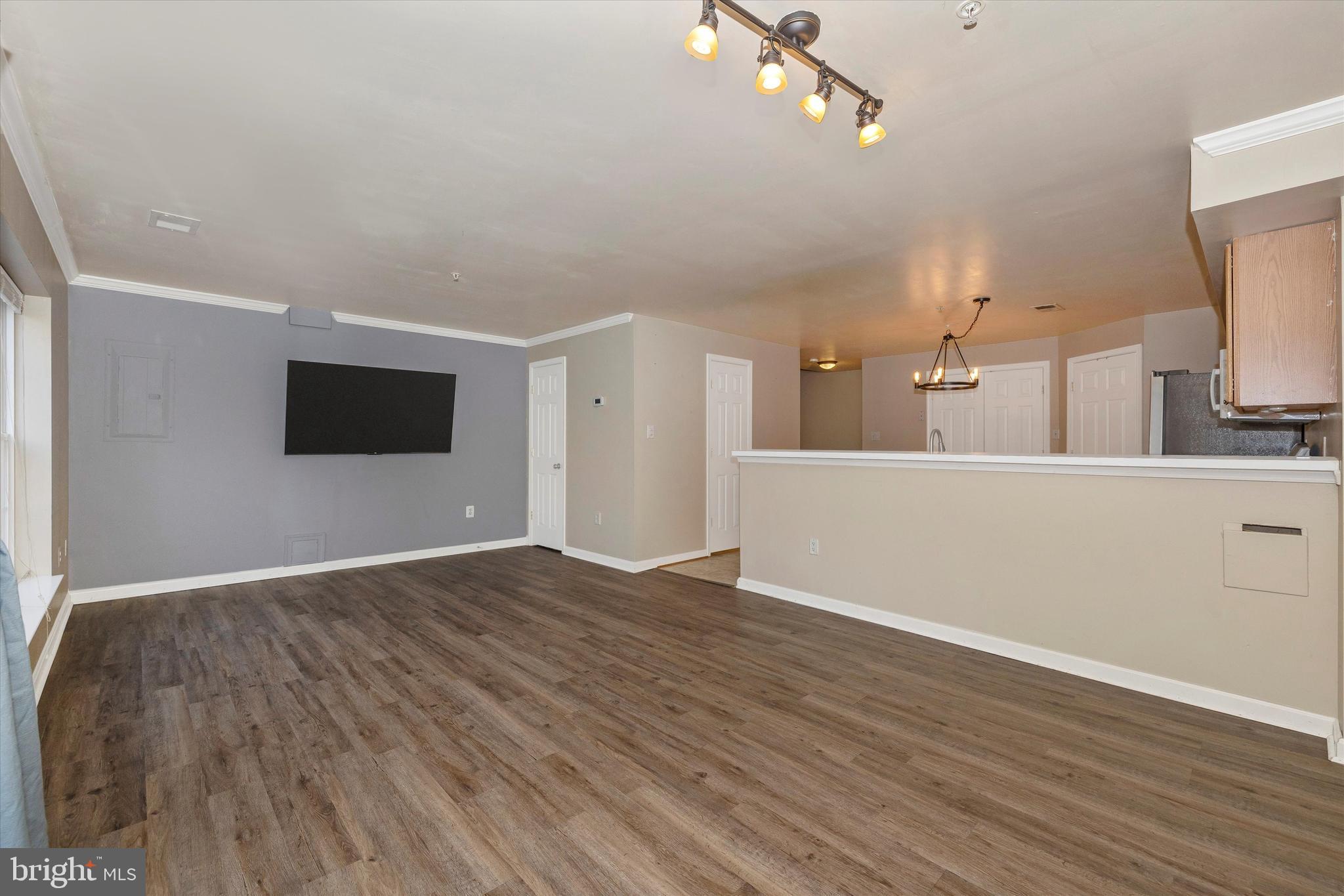 DAMASCUS PARK - Residential