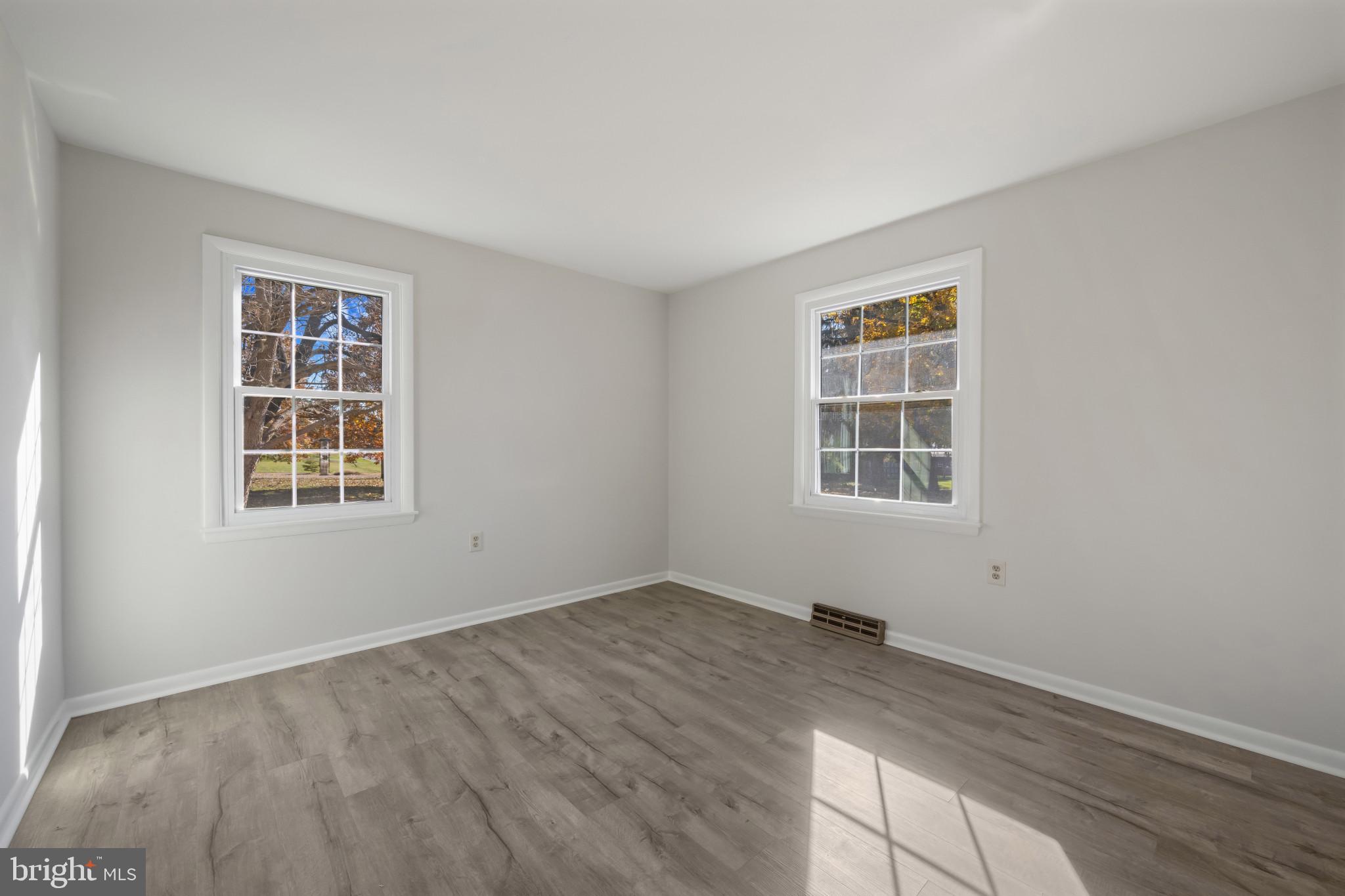 JARRETTSVILLE - Residential