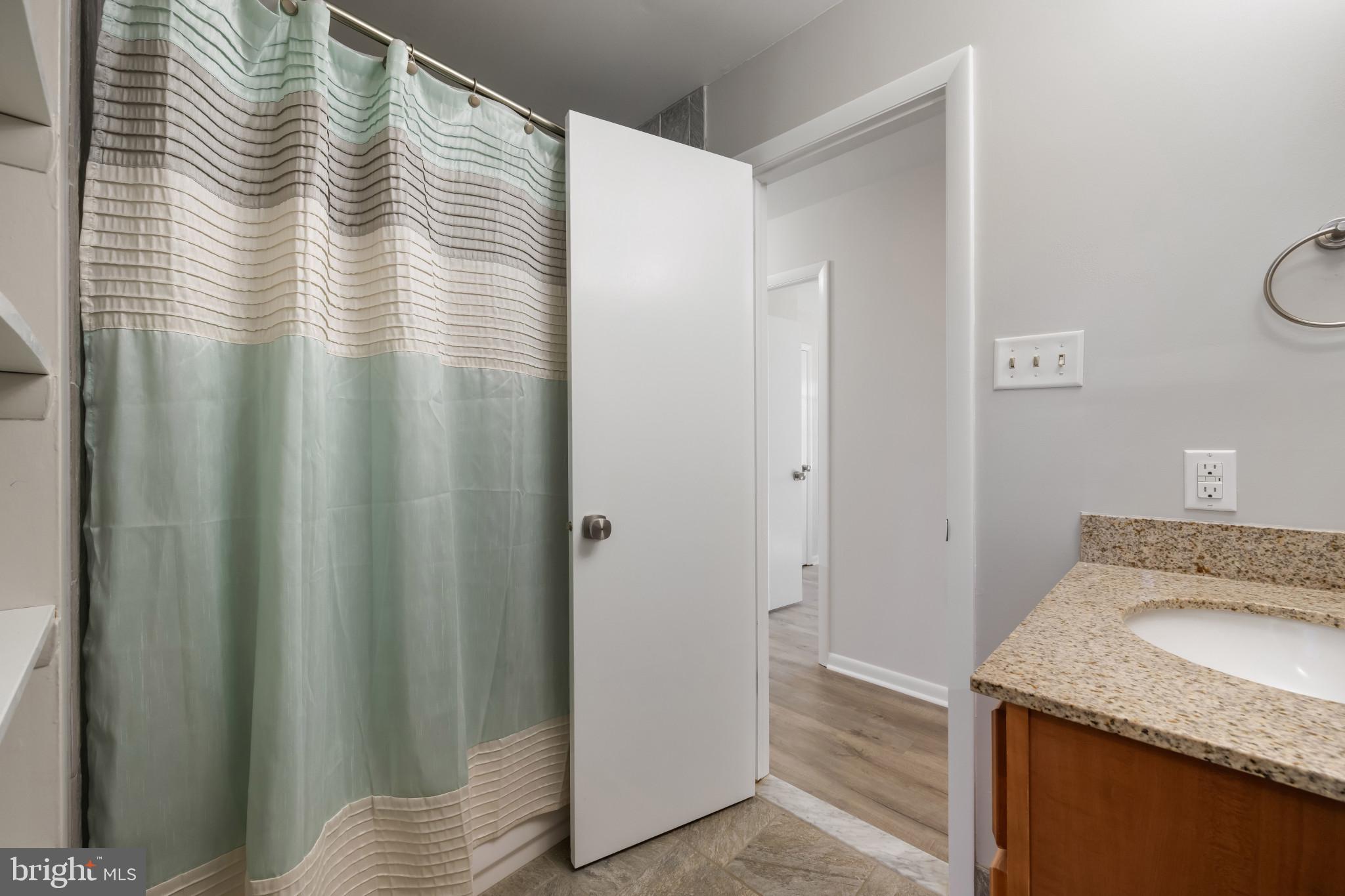 JARRETTSVILLE - Residential