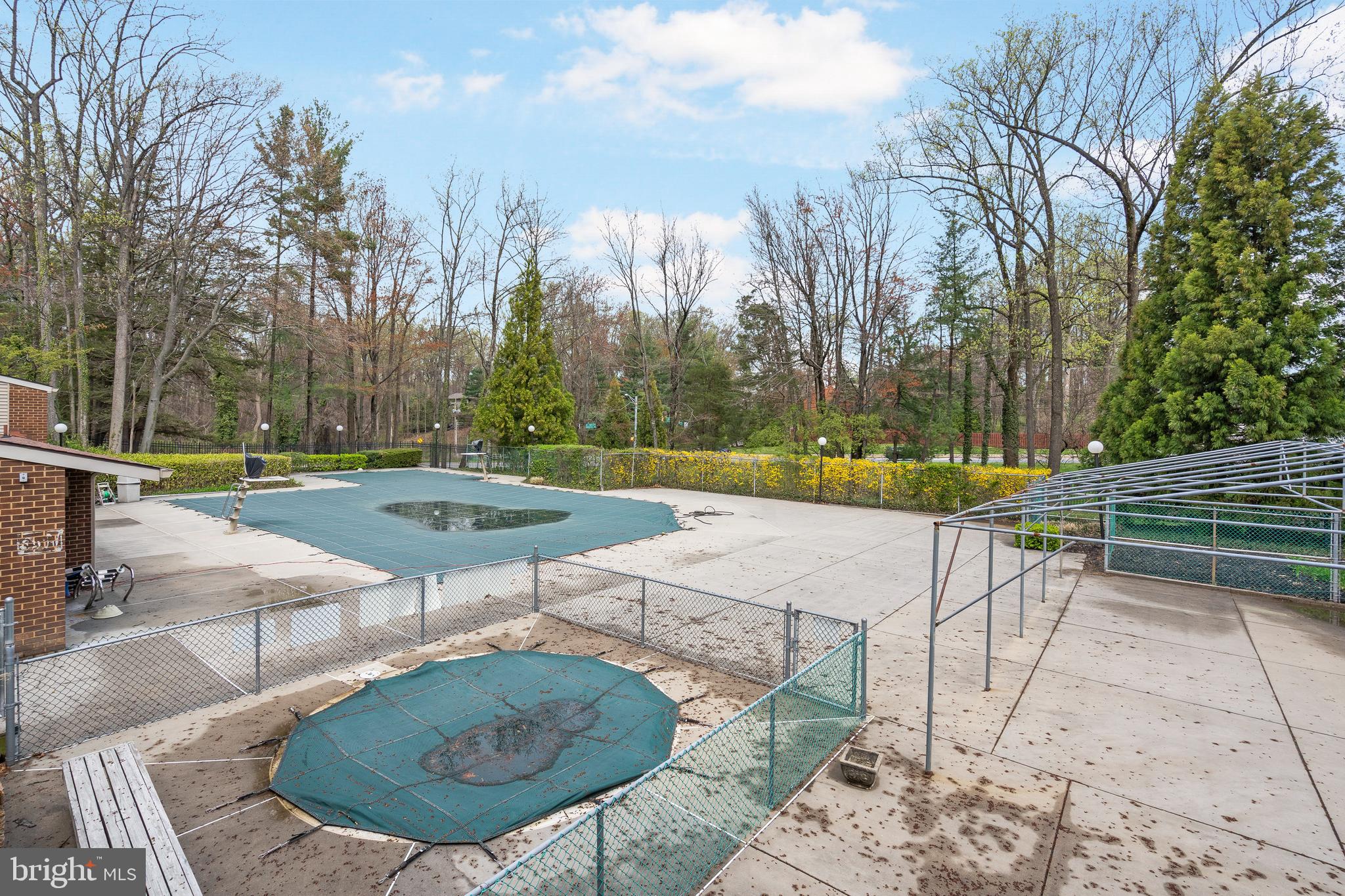 ANNEN WOODS - Residential