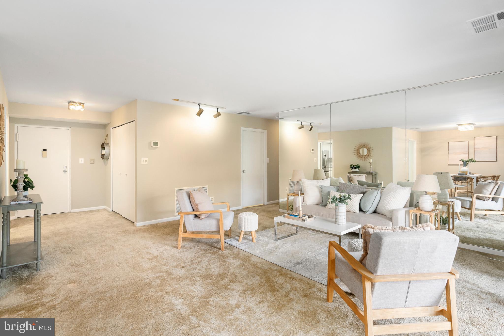 ANNEN WOODS - Residential