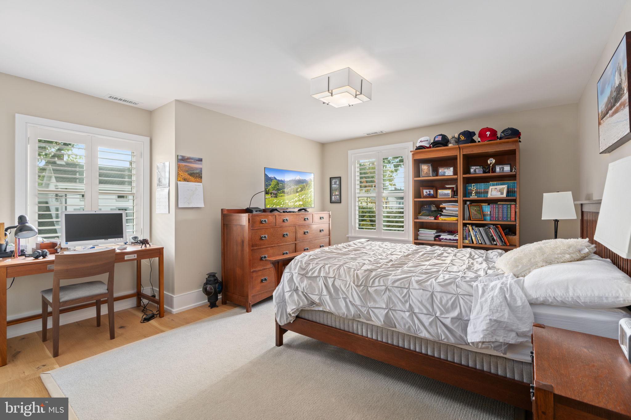 DOYLESTOWN BORO - Residential