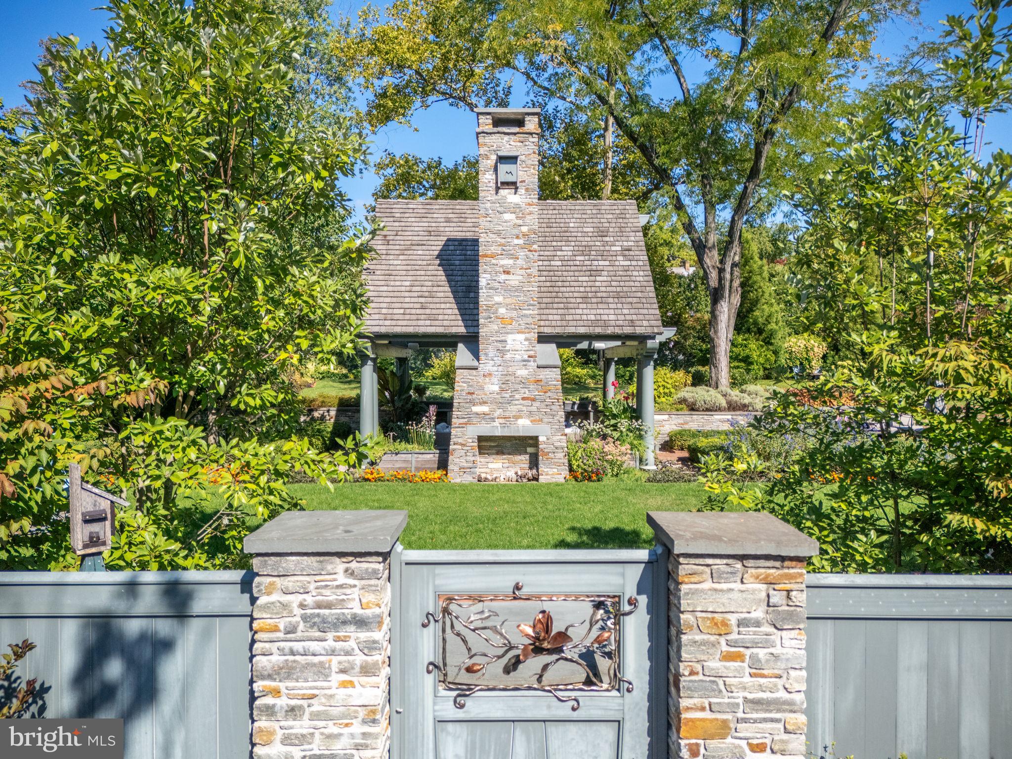 DOYLESTOWN BORO - Residential