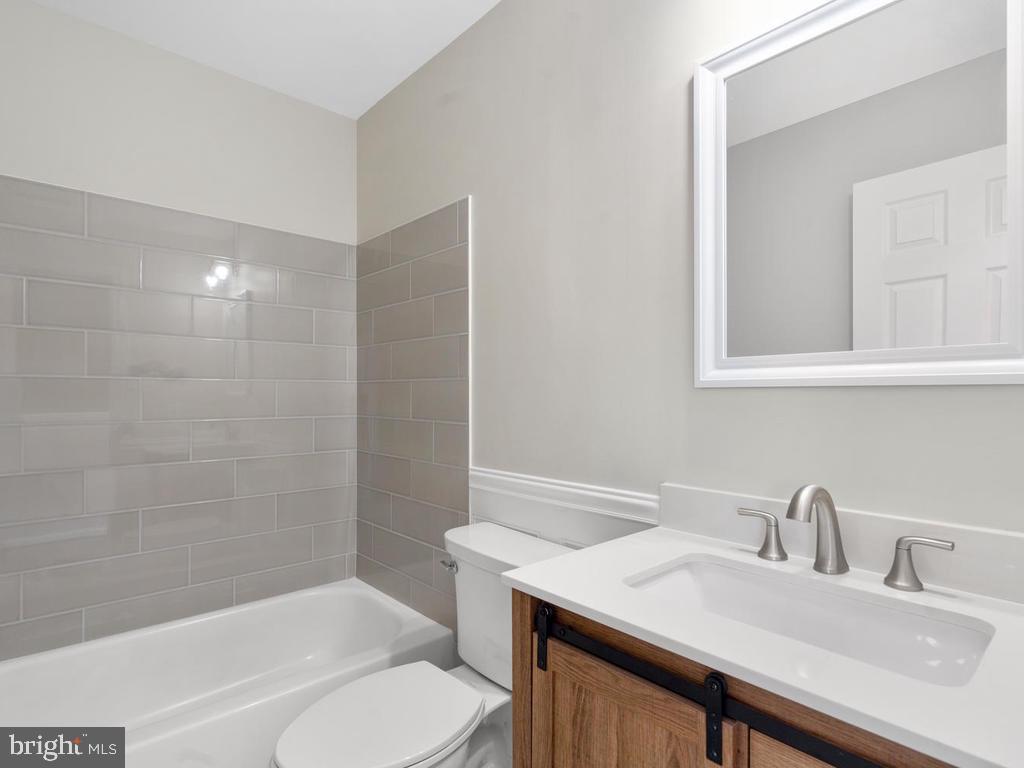 BOLTON HILL HISTORIC DISTRICT - Residential