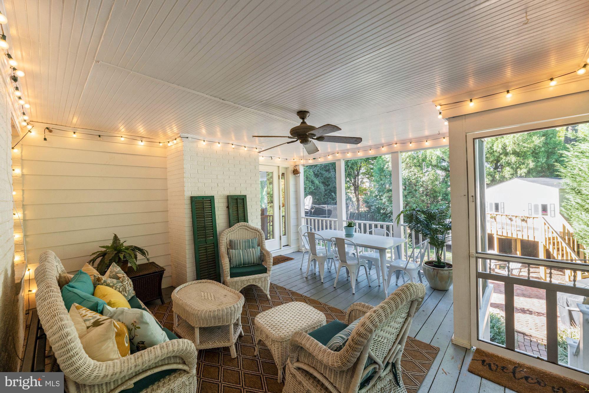 LEE HEIGHTS - Residential