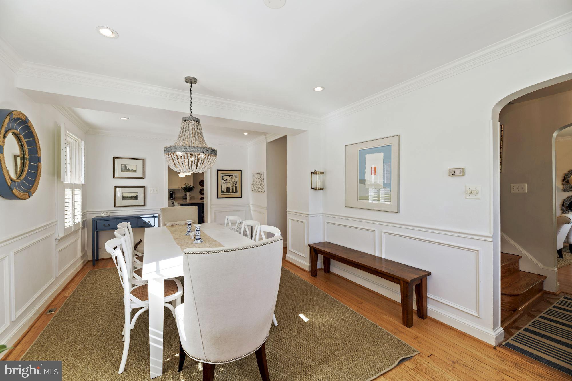 LEE HEIGHTS - Residential