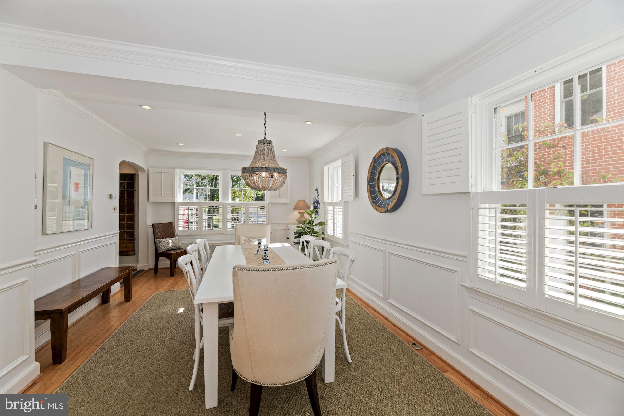 LEE HEIGHTS - Residential