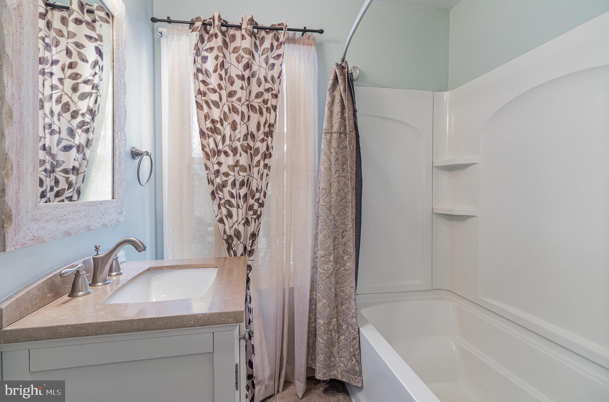 HERSHEY VILLAGE - Residential