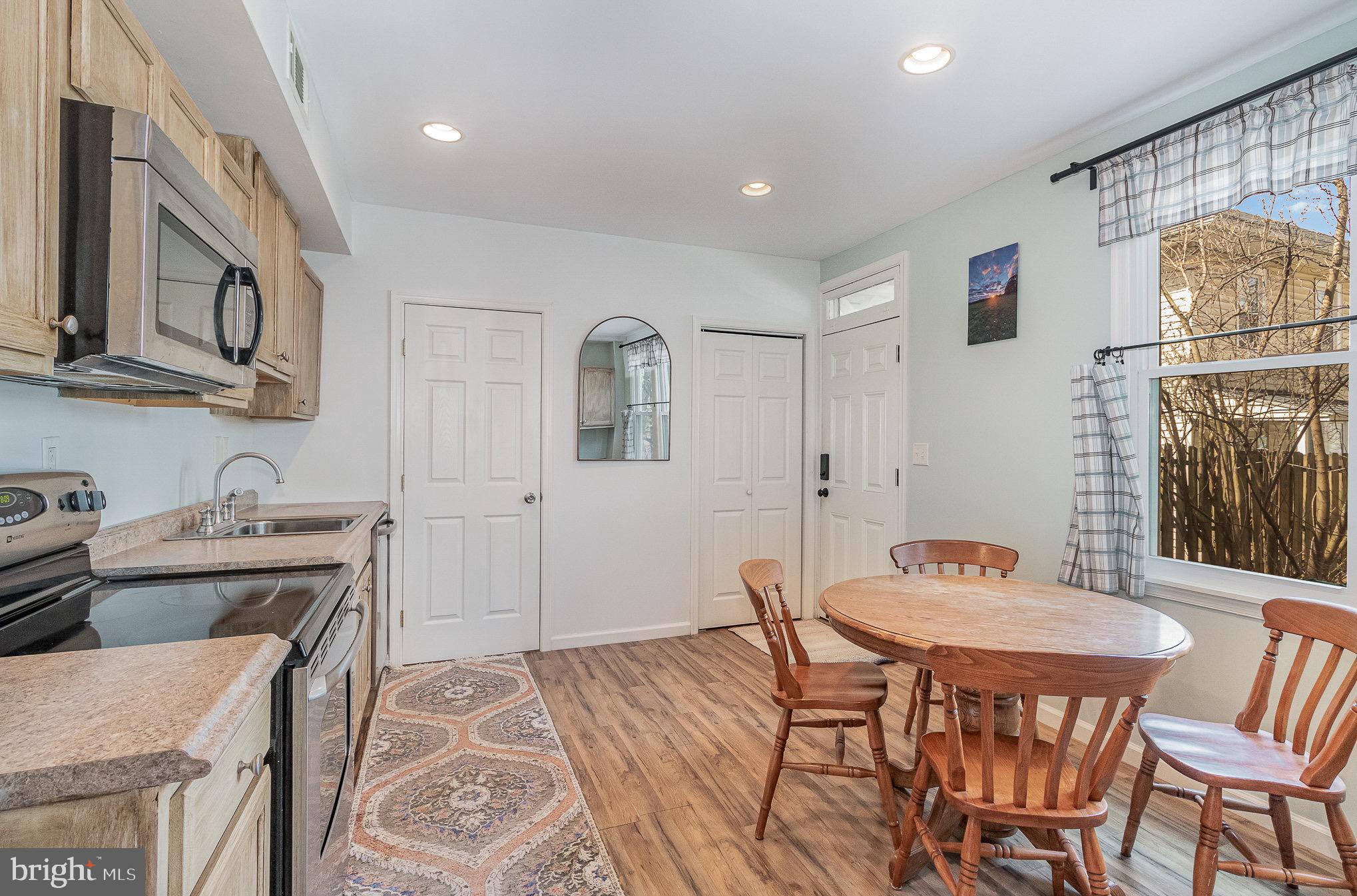 HERSHEY VILLAGE - Residential