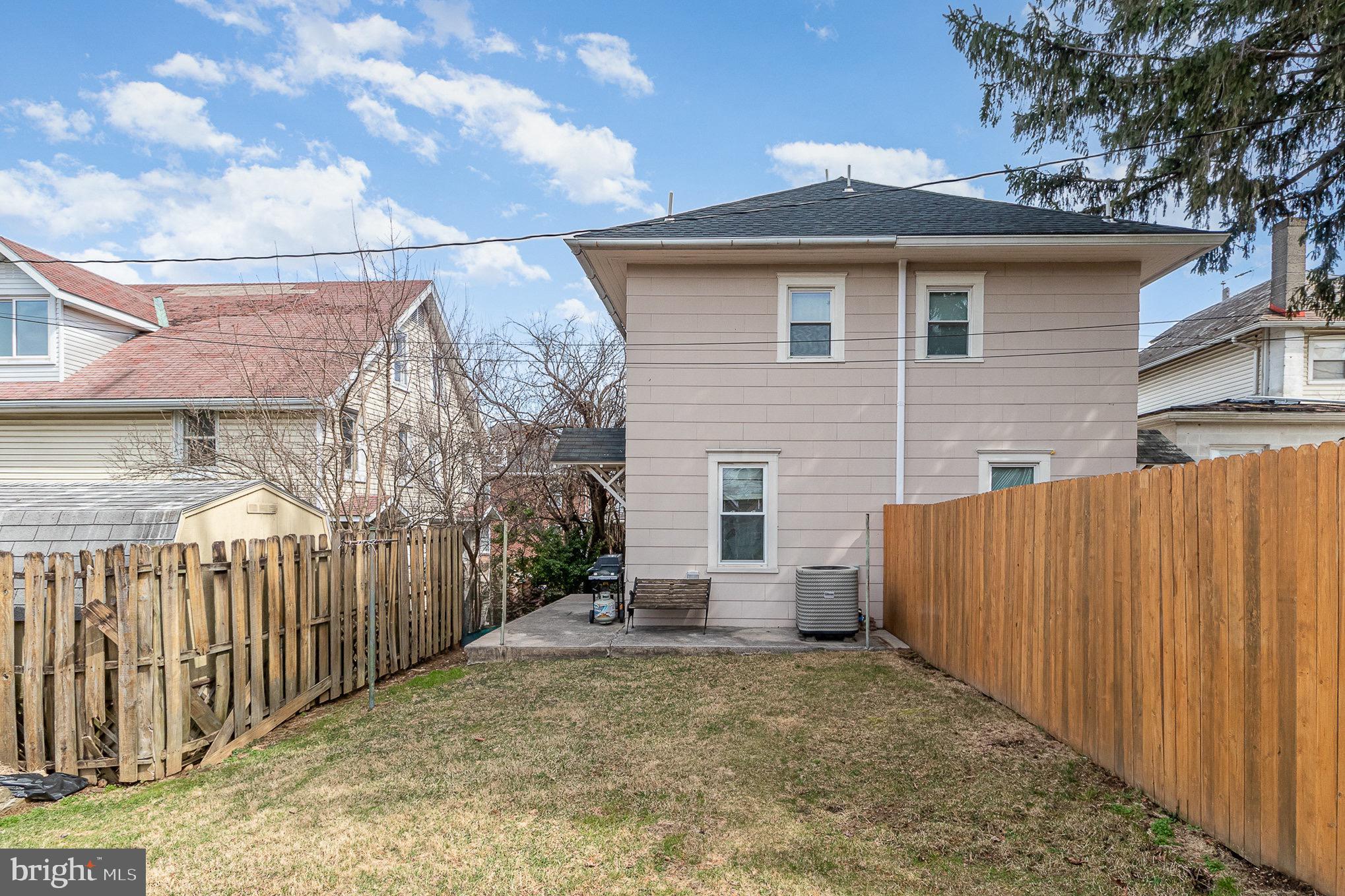 HERSHEY VILLAGE - Residential