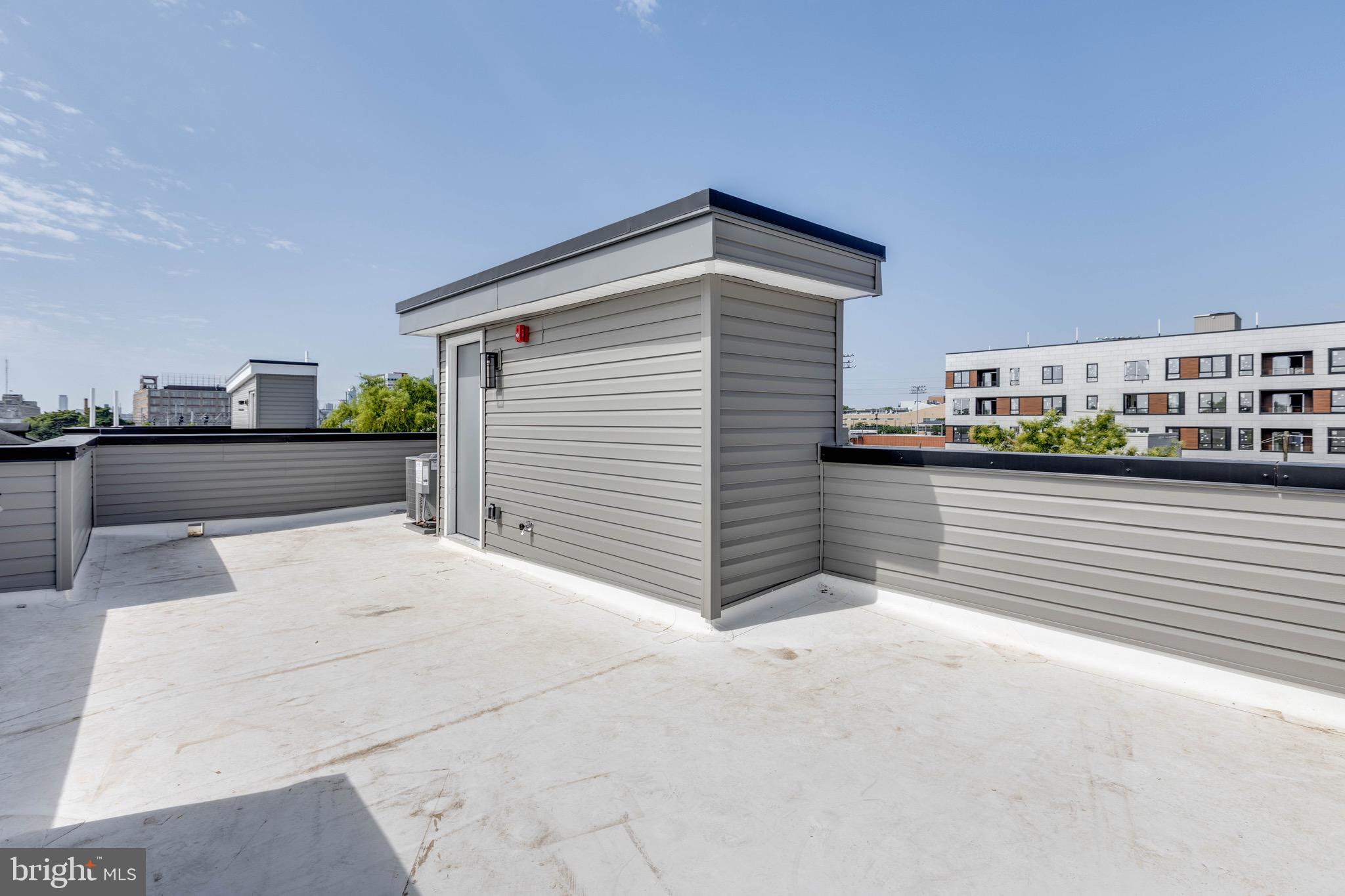 TEMPLE UNIVERSITY - Residential Lease