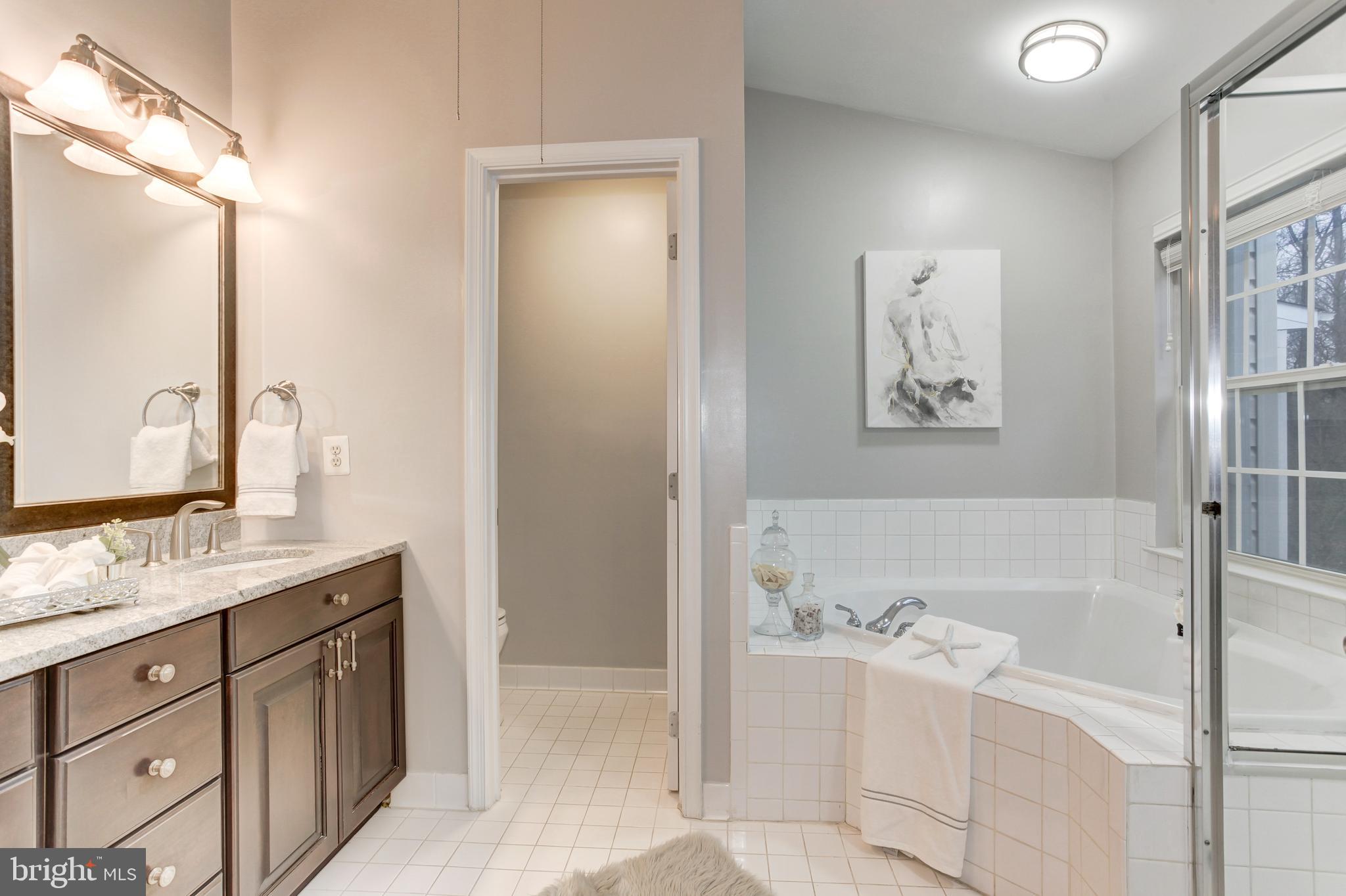 KINGSTOWNE - Residential Lease