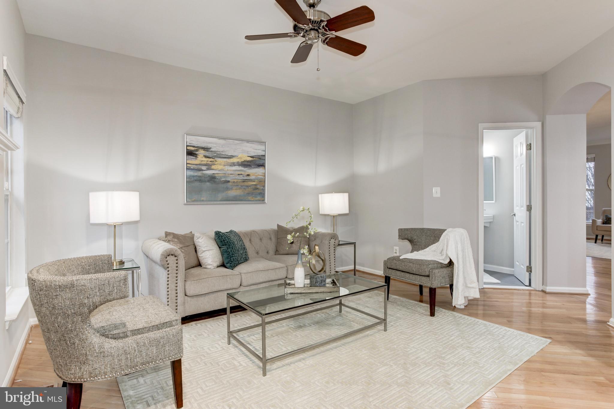 KINGSTOWNE - Residential Lease