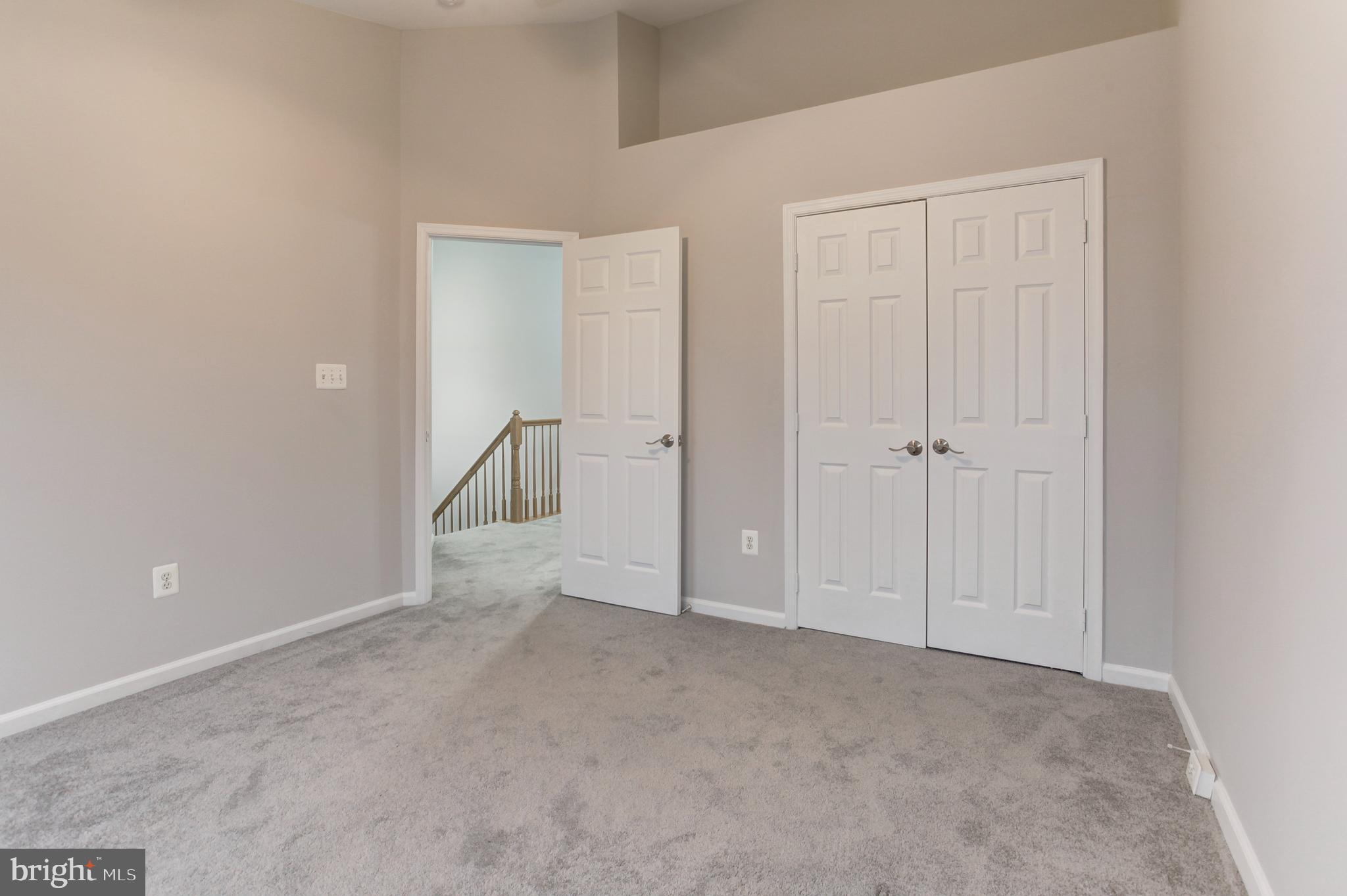 KINGSTOWNE - Residential Lease